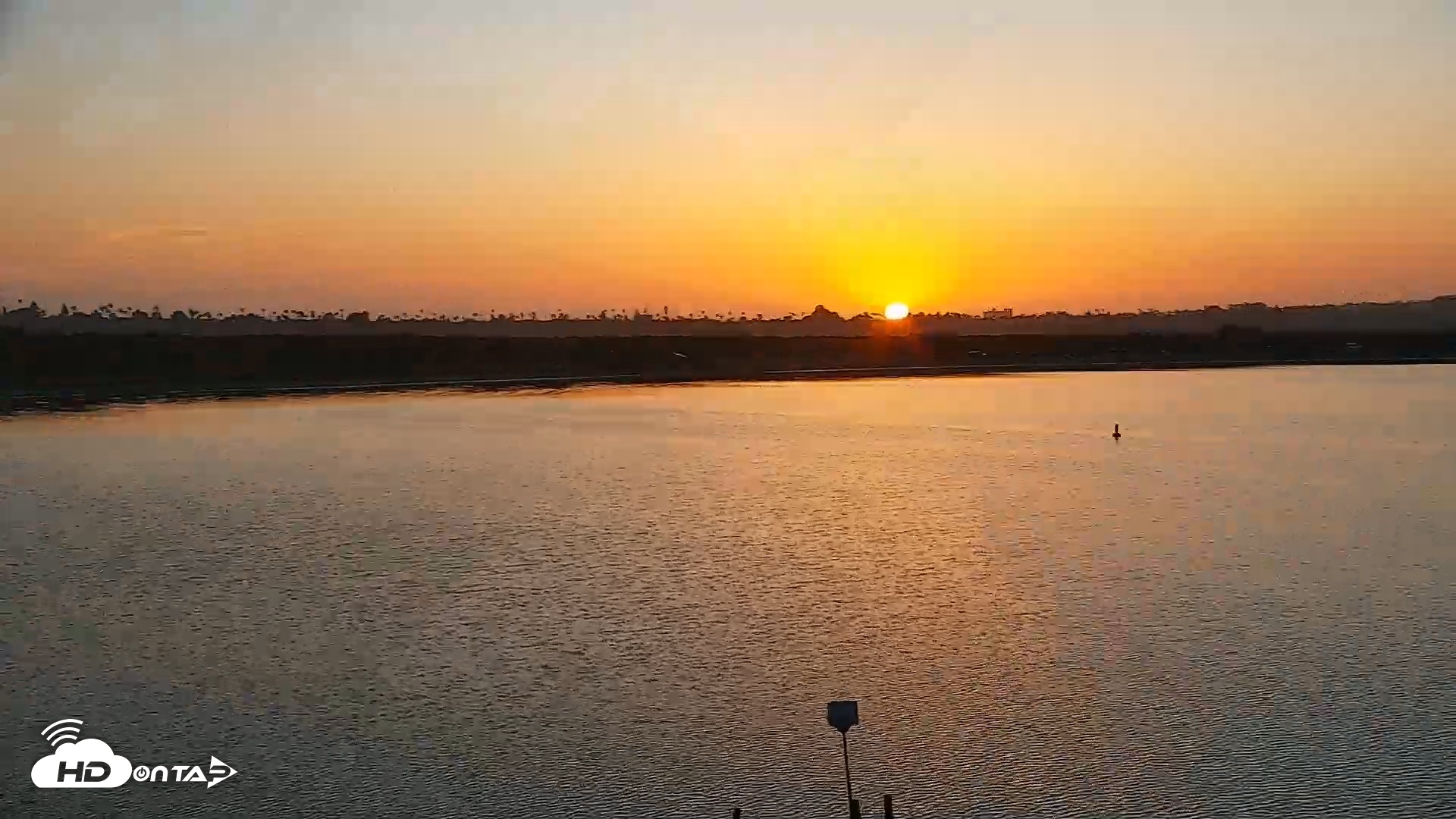 Snapshot of SD Mission Bay Resort Live Webcam taken May 20, 2025, 7:41pm PDT