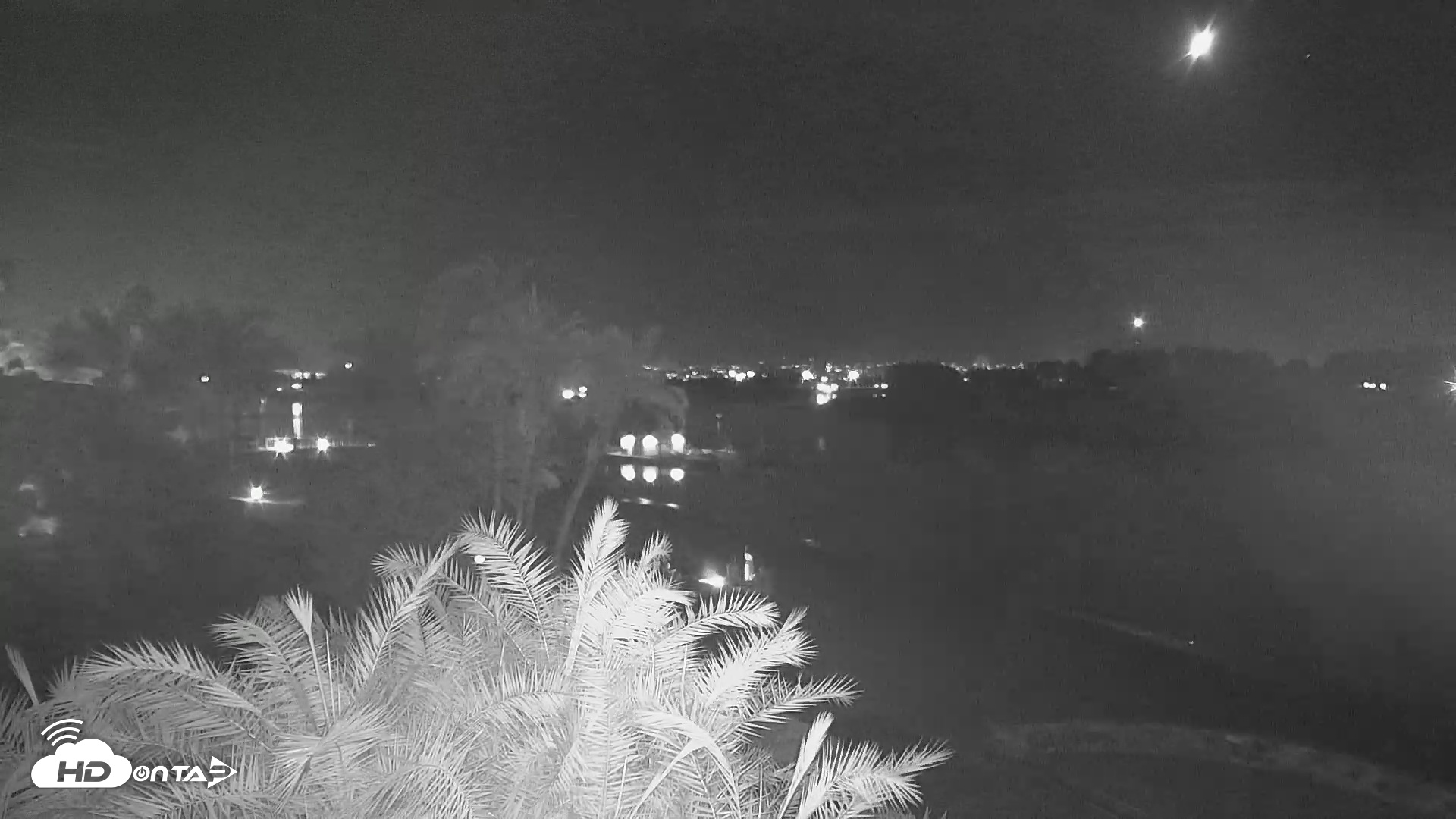 Snapshot of SD Mission Bay Resort Live Webcam taken Sep 27, 2025, 8:17pm PDT