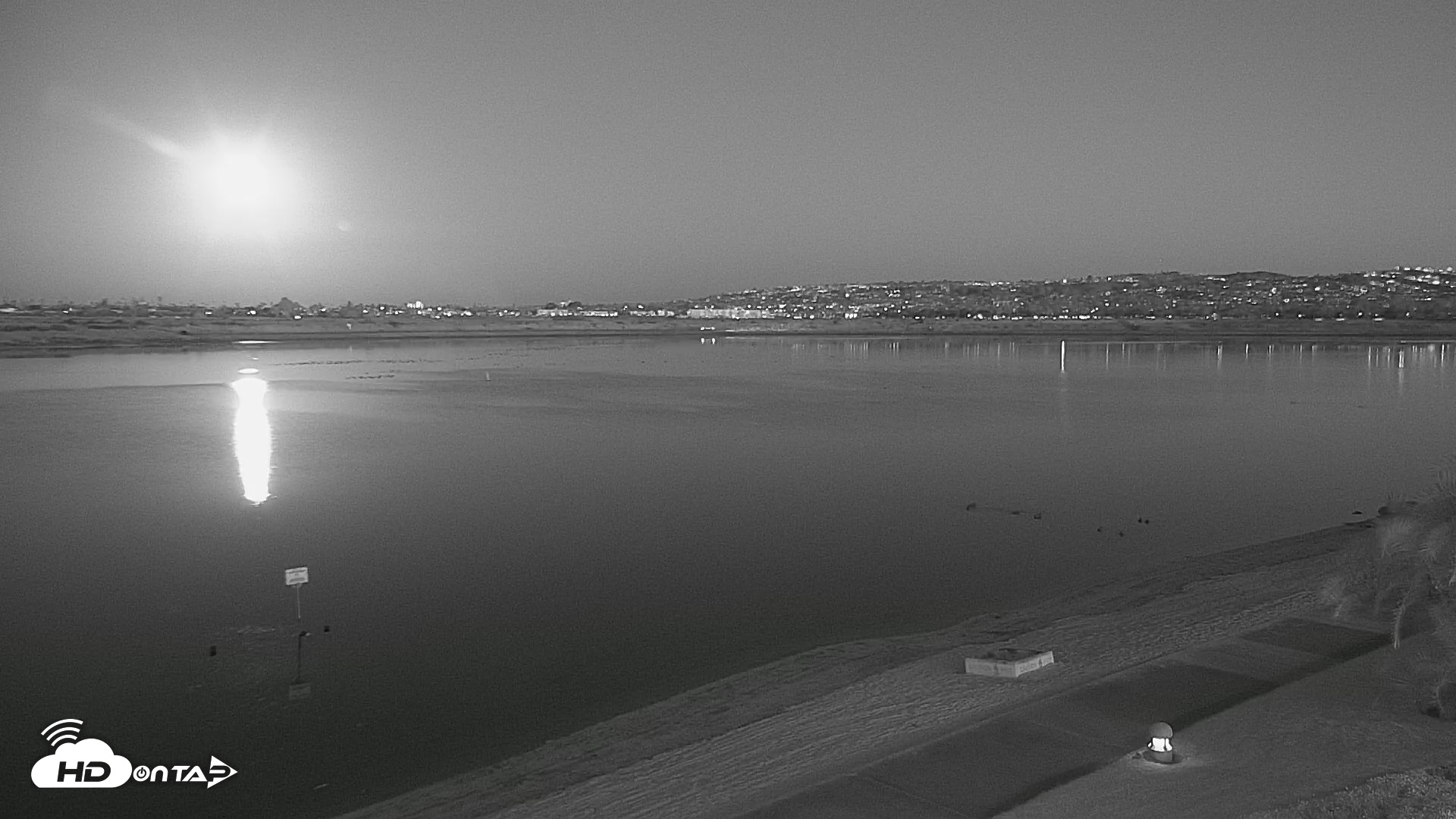 Snapshot of SD Mission Bay Resort Live Webcam taken Feb 1, 2026, 6:11am PST