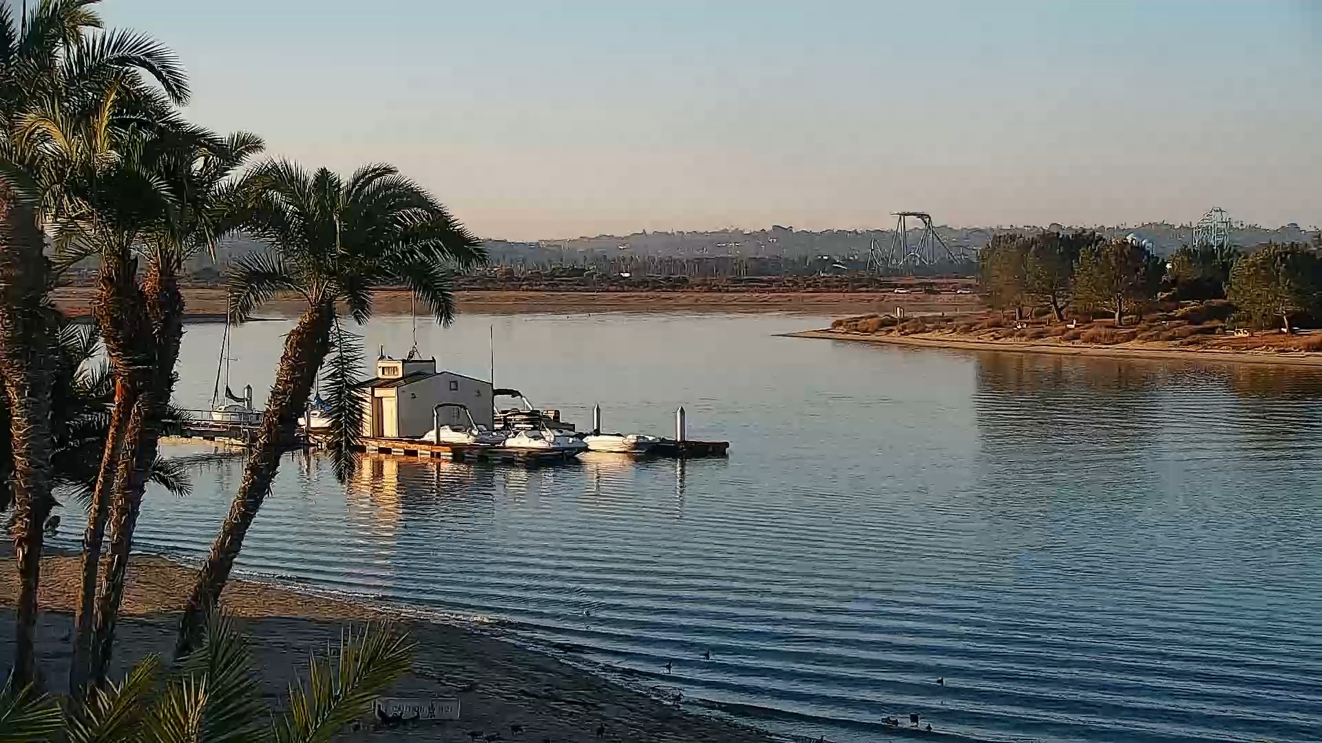 Snapshot of SD Mission Bay Resort Live Webcam taken Jan 31, 2025, 7:38am PST