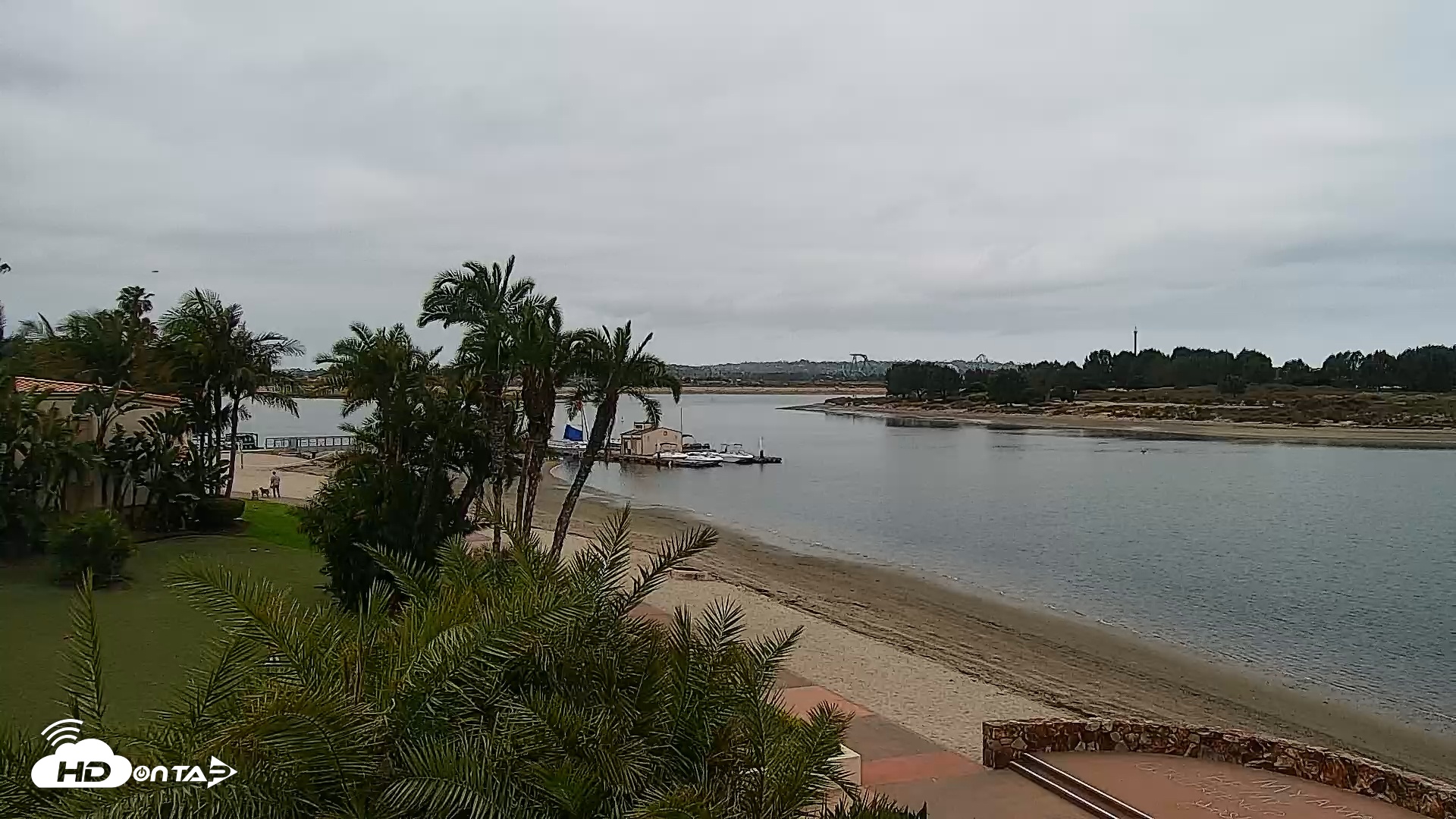 Snapshot of SD Mission Bay Resort Live Webcam taken May 27, 2025, 8:03am PDT