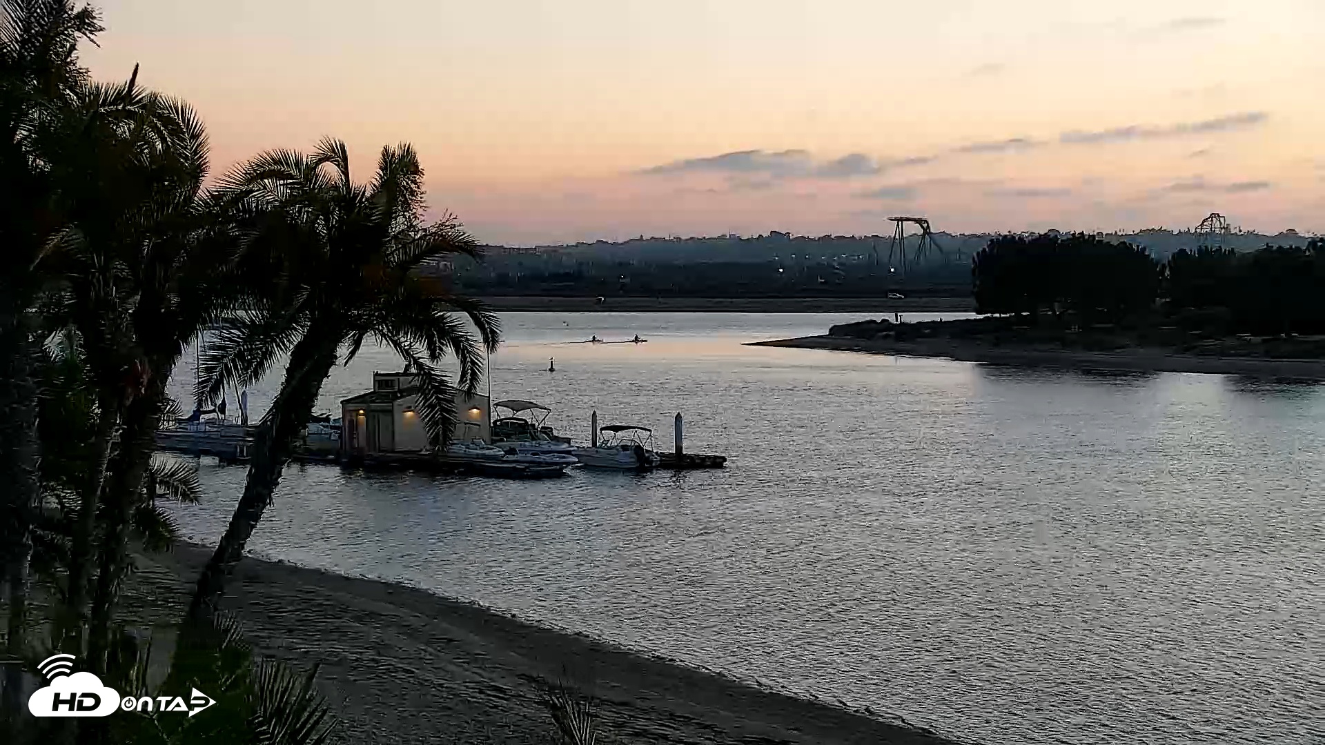 Snapshot of SD Mission Bay Resort Live Webcam taken Nov 3, 2025, 5:05pm PST