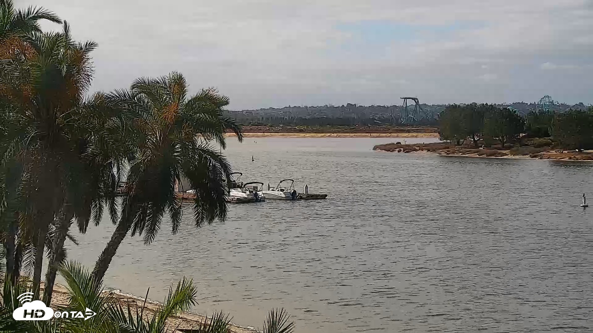 Snapshot of SD Mission Bay Resort Live Webcam taken Oct 13, 2026, 10:39am PDT