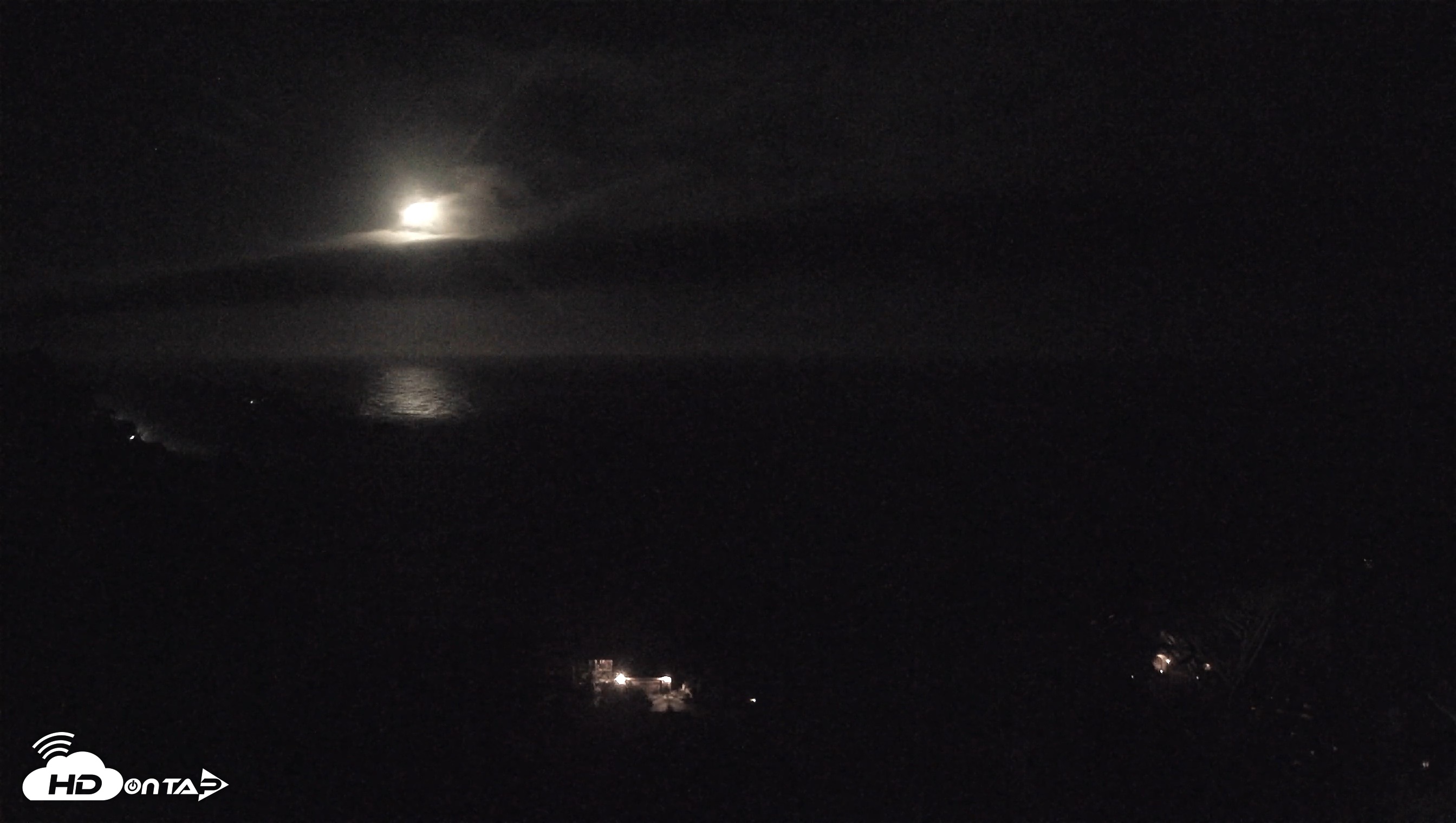 Snapshot of Carmel-By-The-Sea Live Webcam taken Aug 22, 2026, 12:13am PDT