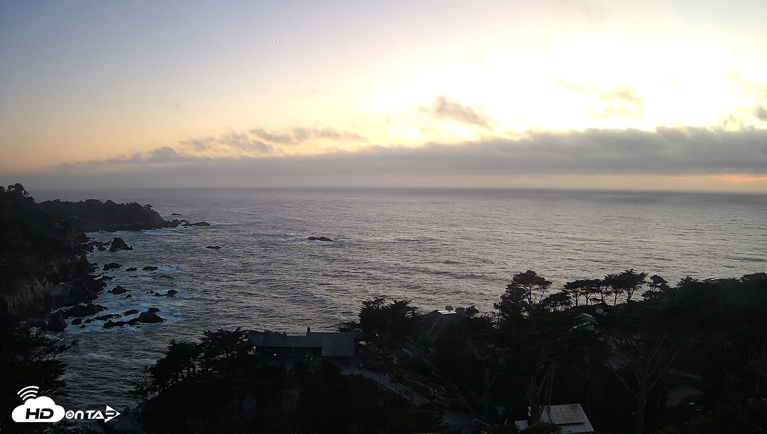 Snapshot of Carmel-By-The-Sea Live Webcam taken Sep 14, 2026, 7:34pm PDT