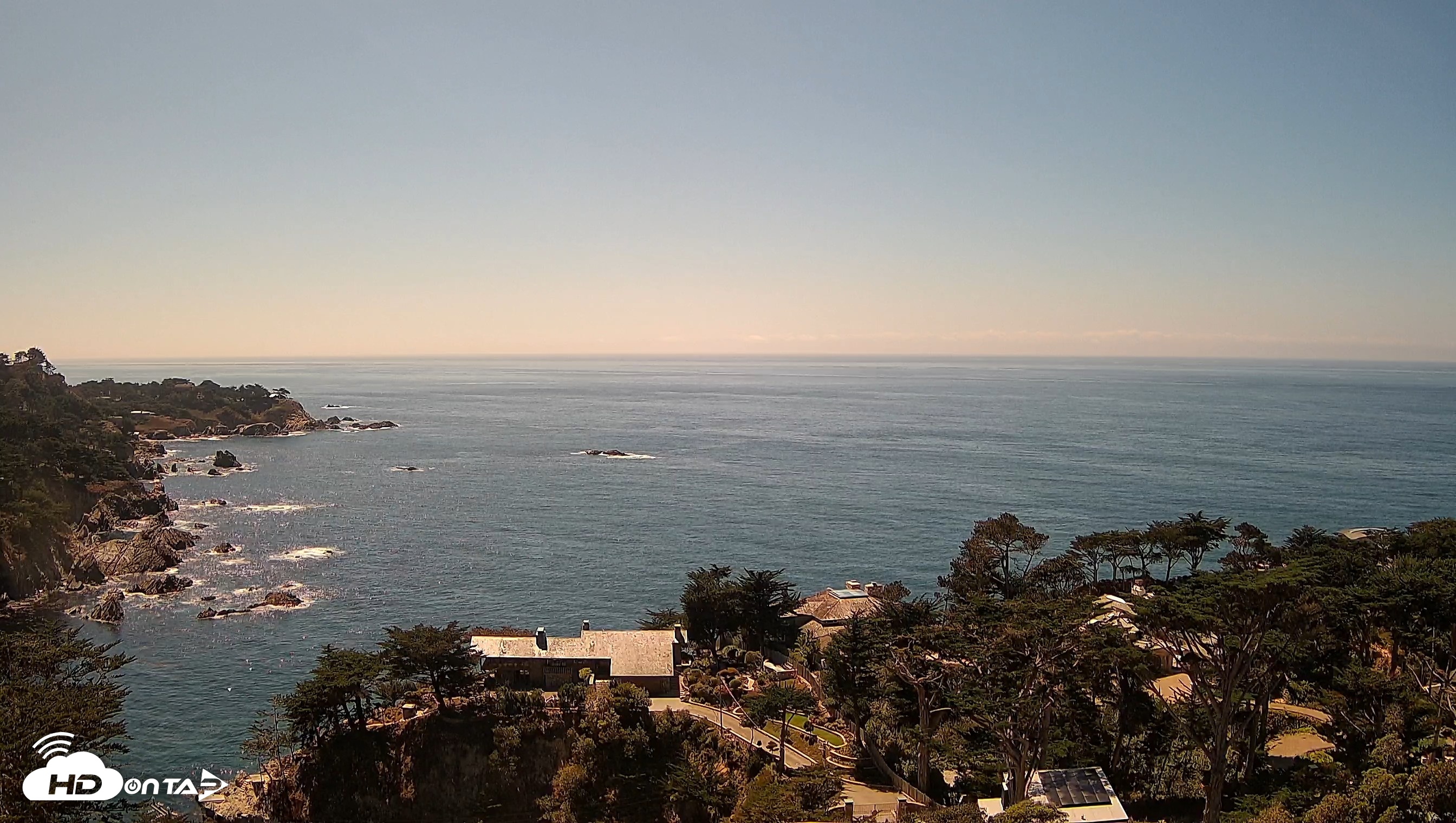 Snapshot of Carmel-By-The-Sea Live Webcam taken Sep 1, 2026, 2:11pm PDT
