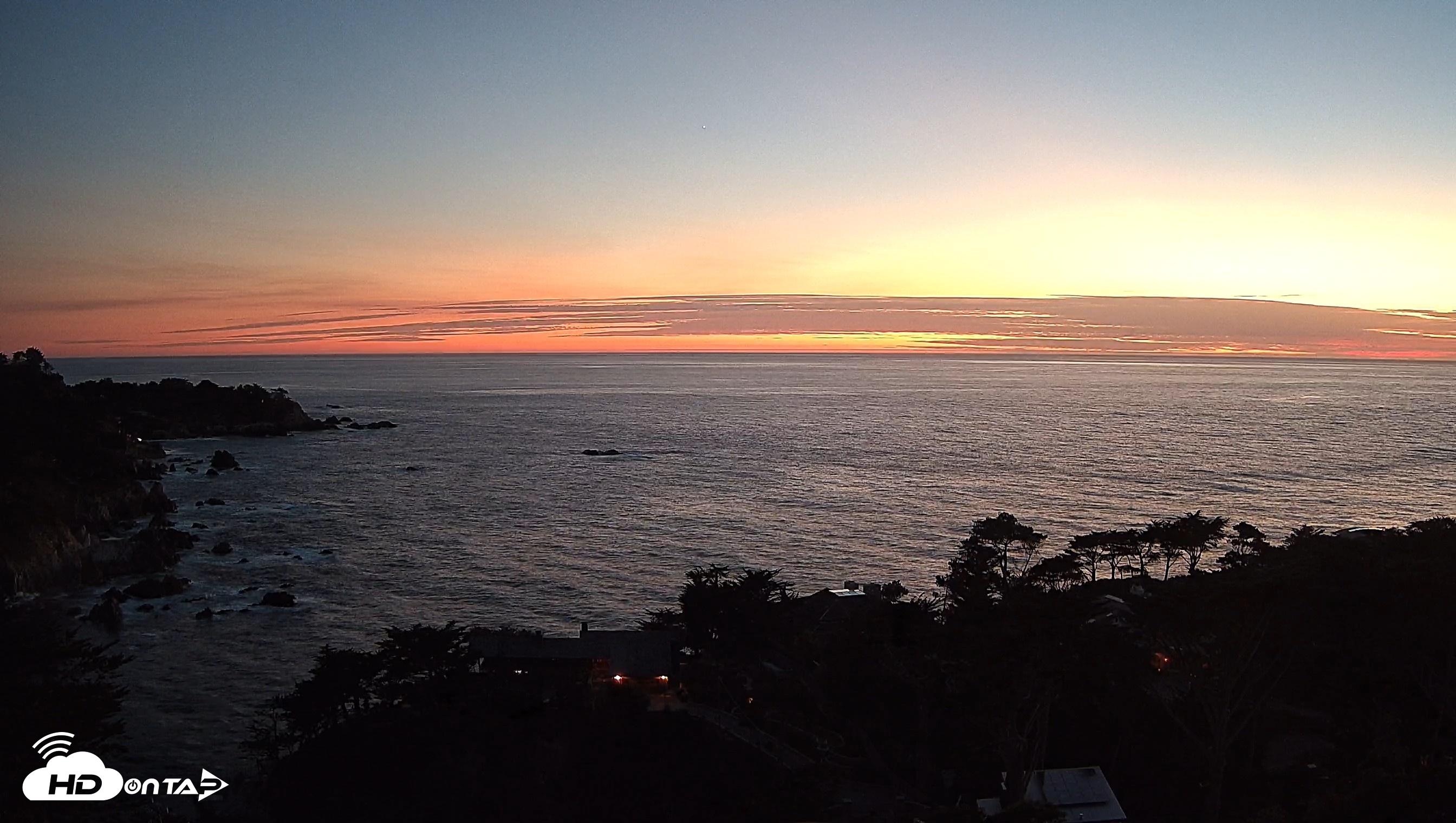 Snapshot of Carmel-By-The-Sea Live Webcam taken Sep 9, 2026, 7:49pm PDT