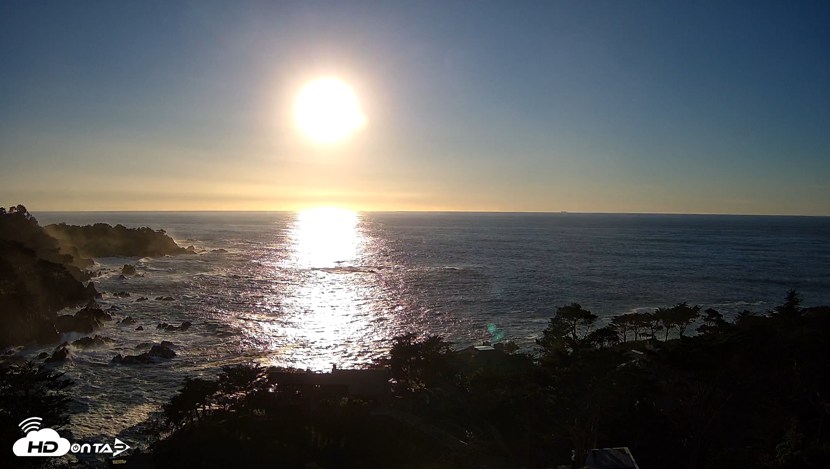 Snapshot of Carmel-By-The-Sea Live Webcam taken Jan 9, 2026, 4:16pm PST