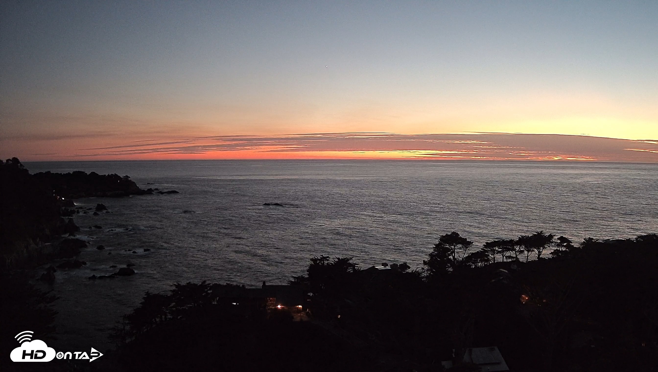 Snapshot of Carmel-By-The-Sea Live Webcam taken Sep 9, 2026, 7:54pm PDT