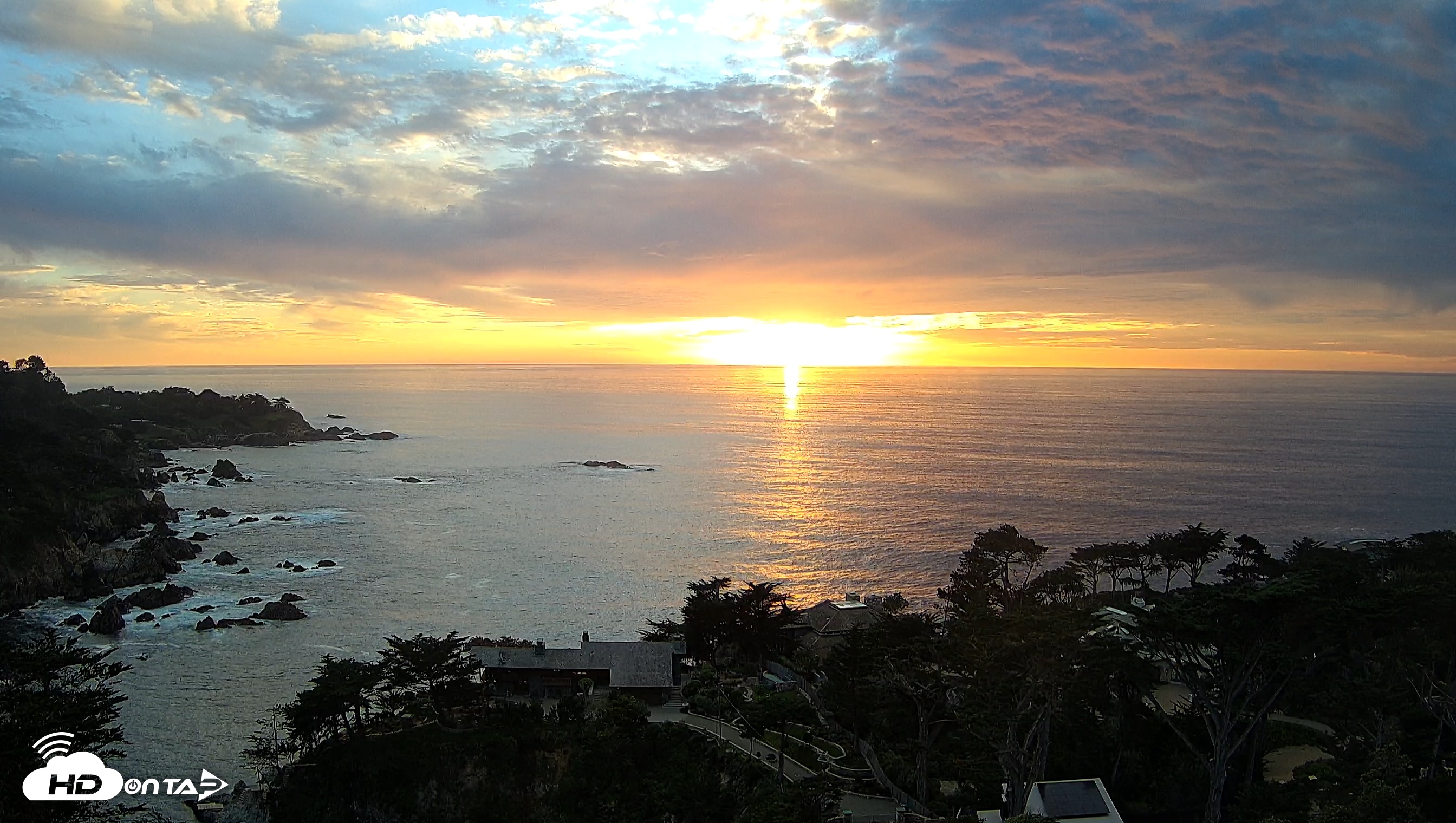 Snapshot of Carmel-By-The-Sea Live Webcam taken Jan 25, 2026, 5:15pm PST