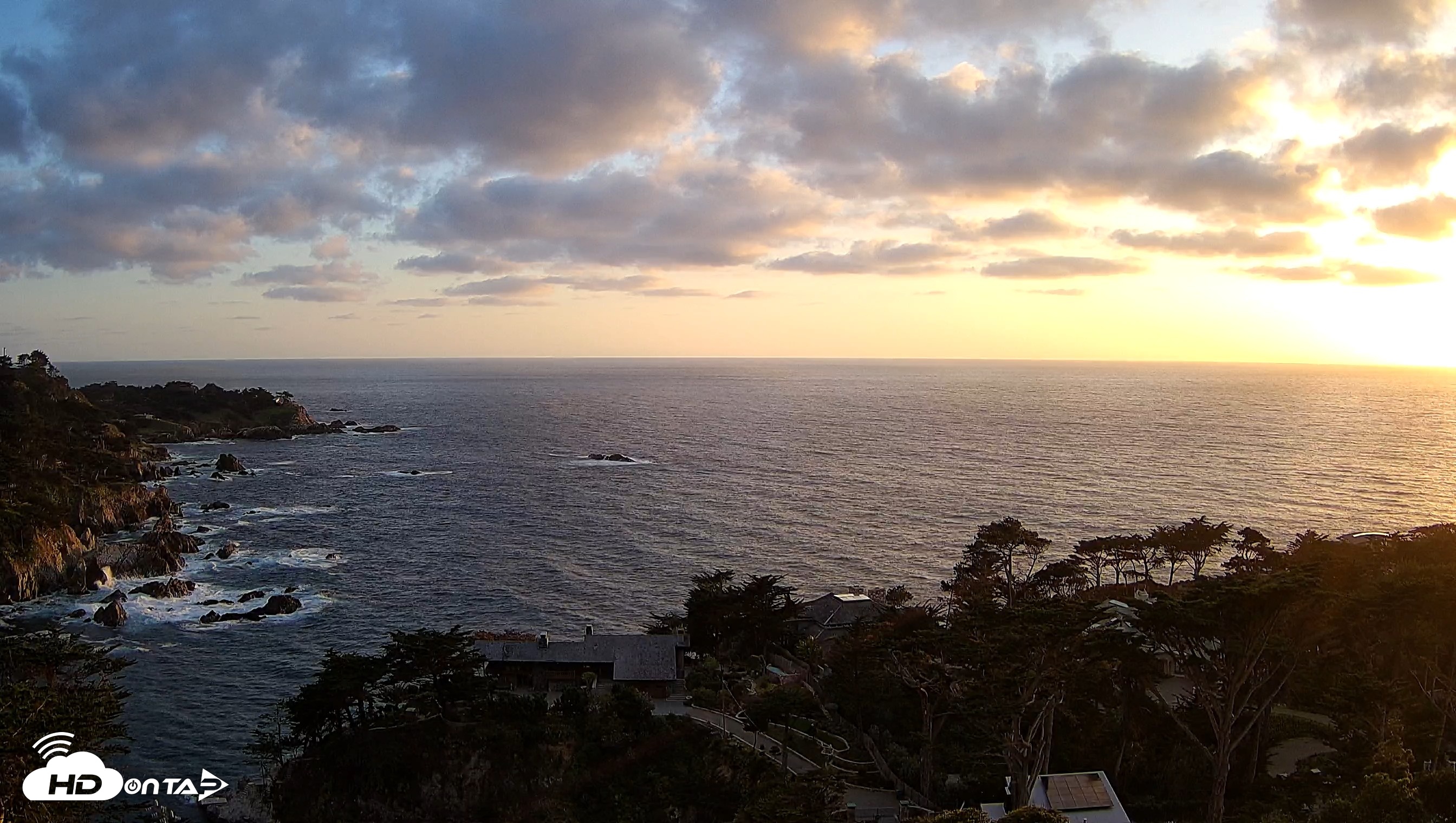 Snapshot of Carmel-By-The-Sea Live Webcam taken Apr 27, 2026, 7:33pm PDT