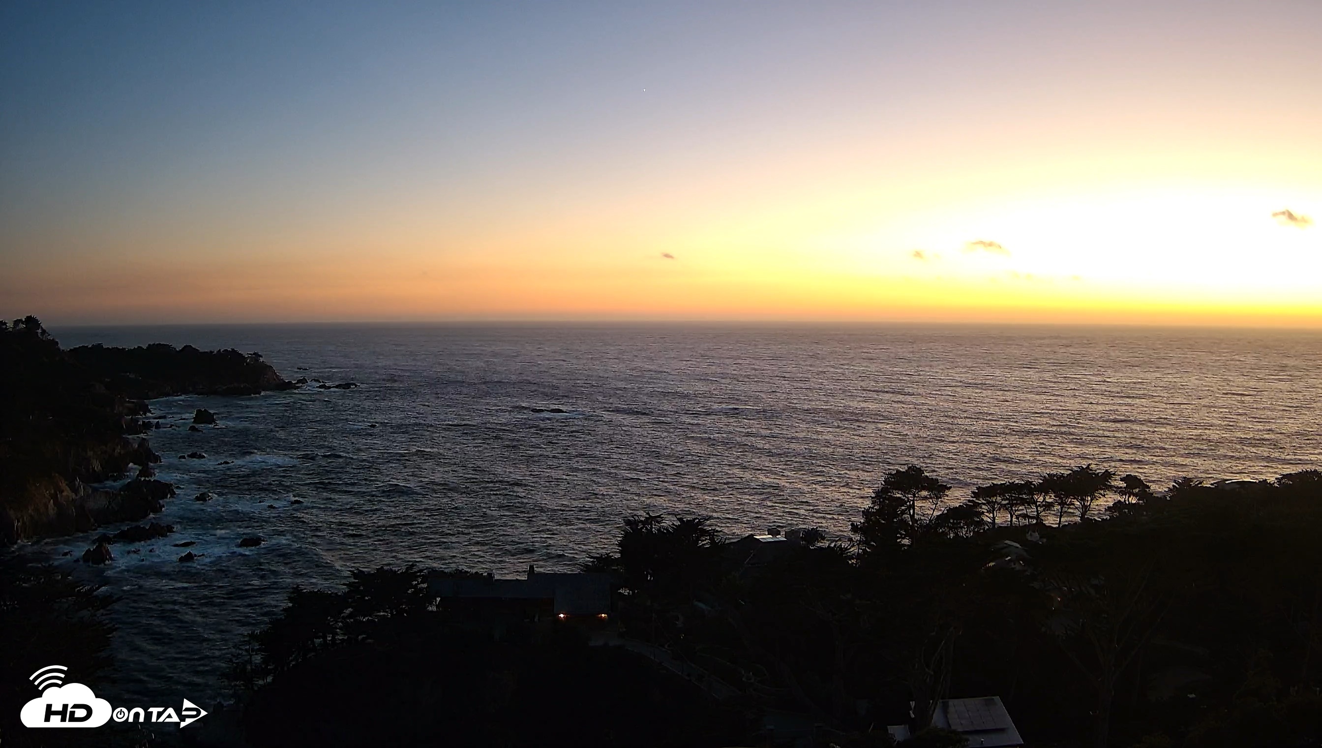 Snapshot of Carmel-By-The-Sea Live Webcam taken Sep 6, 2026, 7:50pm PDT
