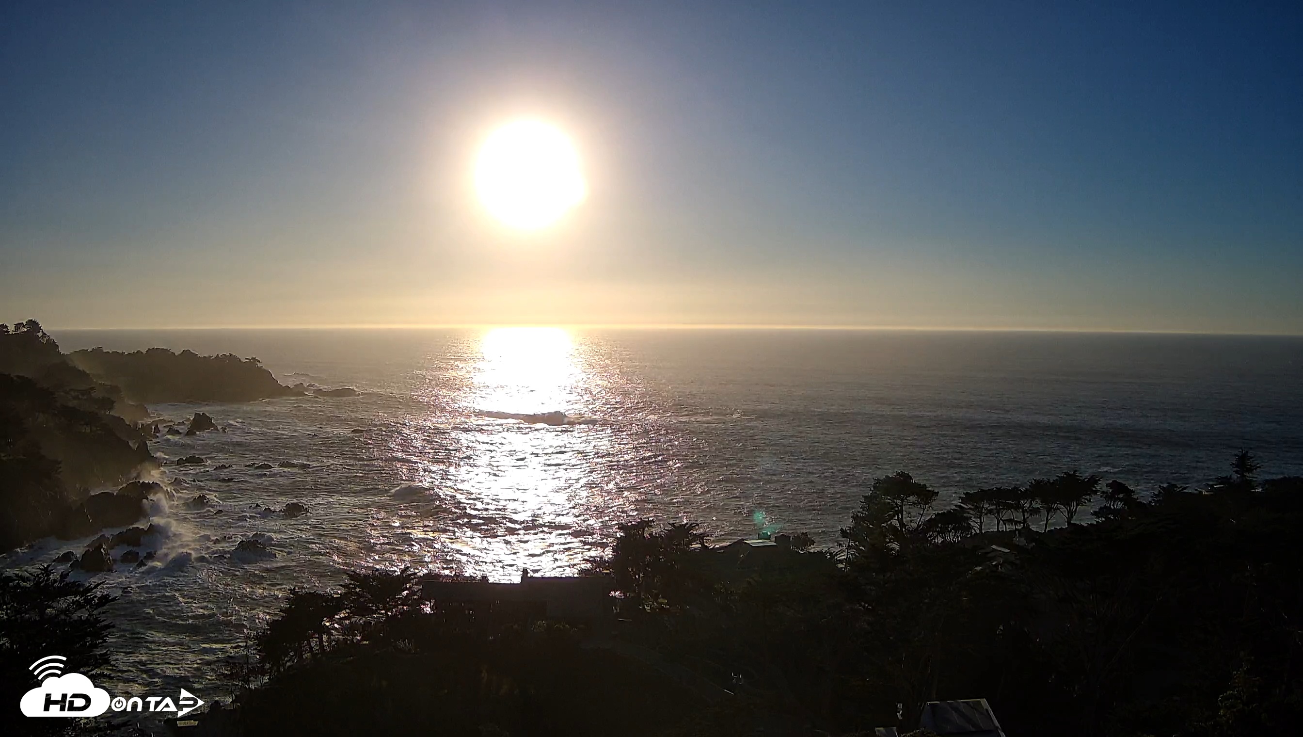 Snapshot of Carmel-By-The-Sea Live Webcam taken Jan 12, 2026, 4:20pm PST