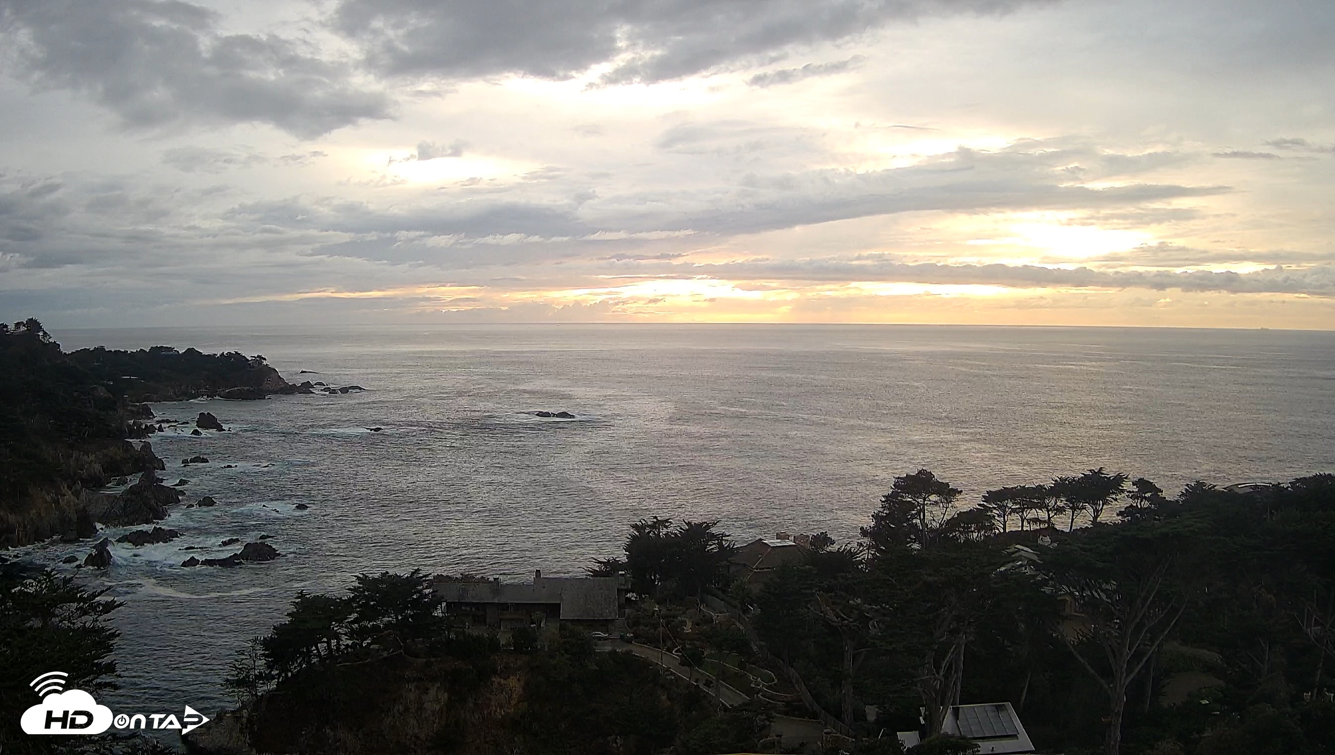 Snapshot of Carmel-By-The-Sea Live Webcam taken Oct 21, 2026, 5:47pm PDT