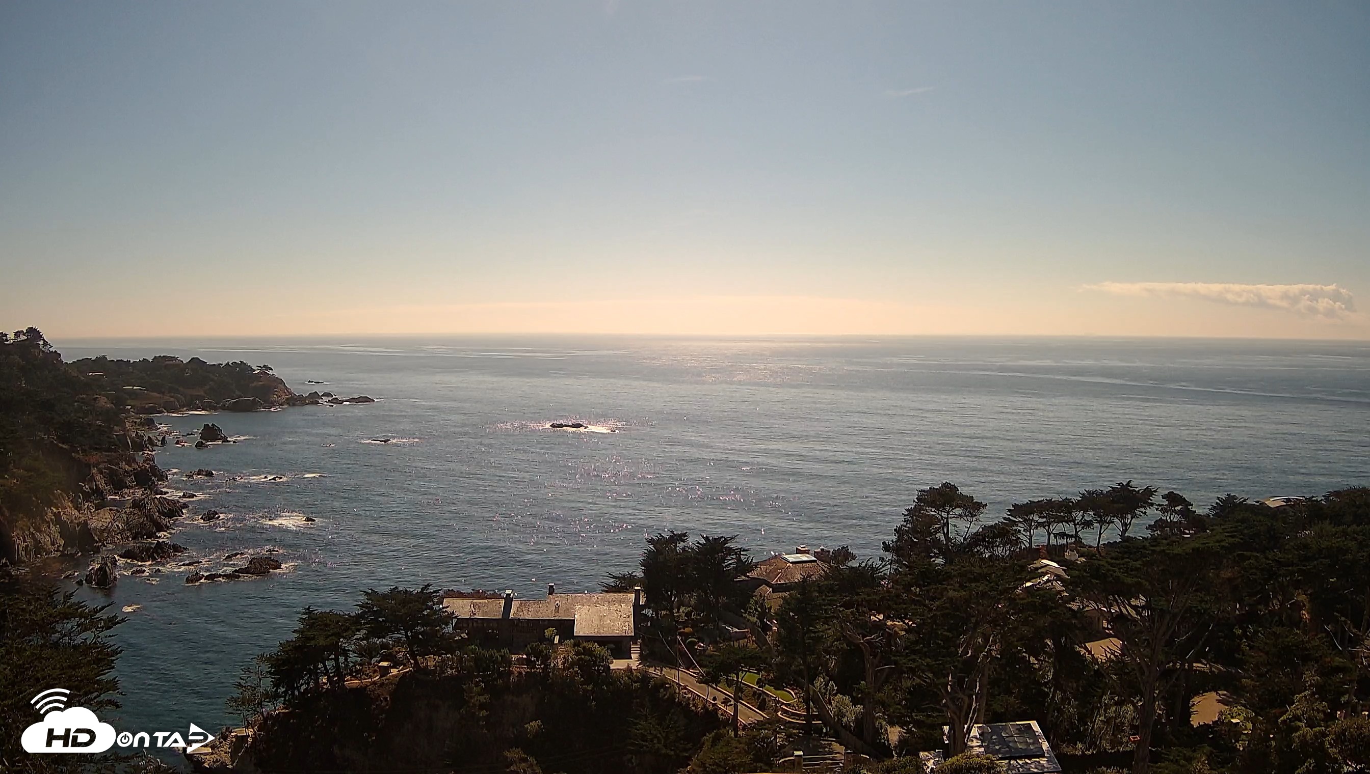 Snapshot of Carmel-By-The-Sea Live Webcam taken Sep 1, 2026, 3:55pm PDT