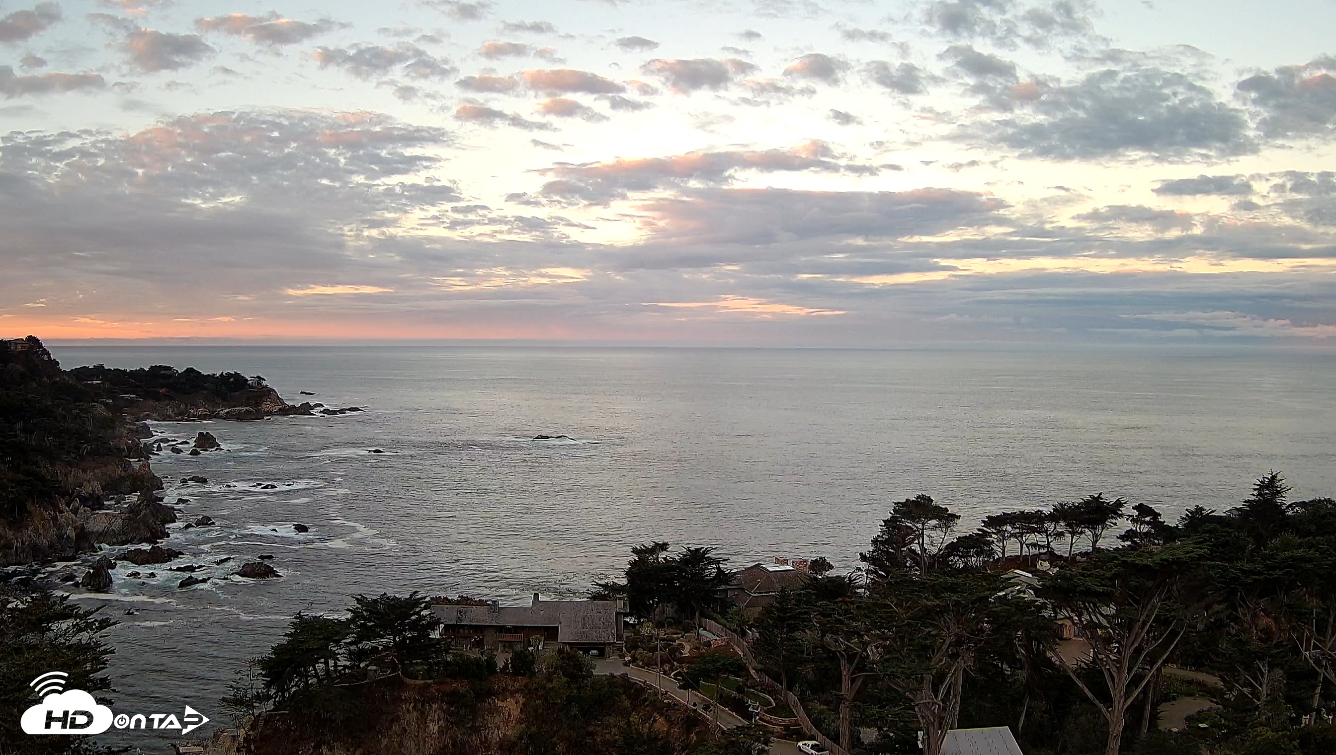 Snapshot of Carmel-By-The-Sea Live Webcam taken Oct 1, 2025, 7:11am PDT