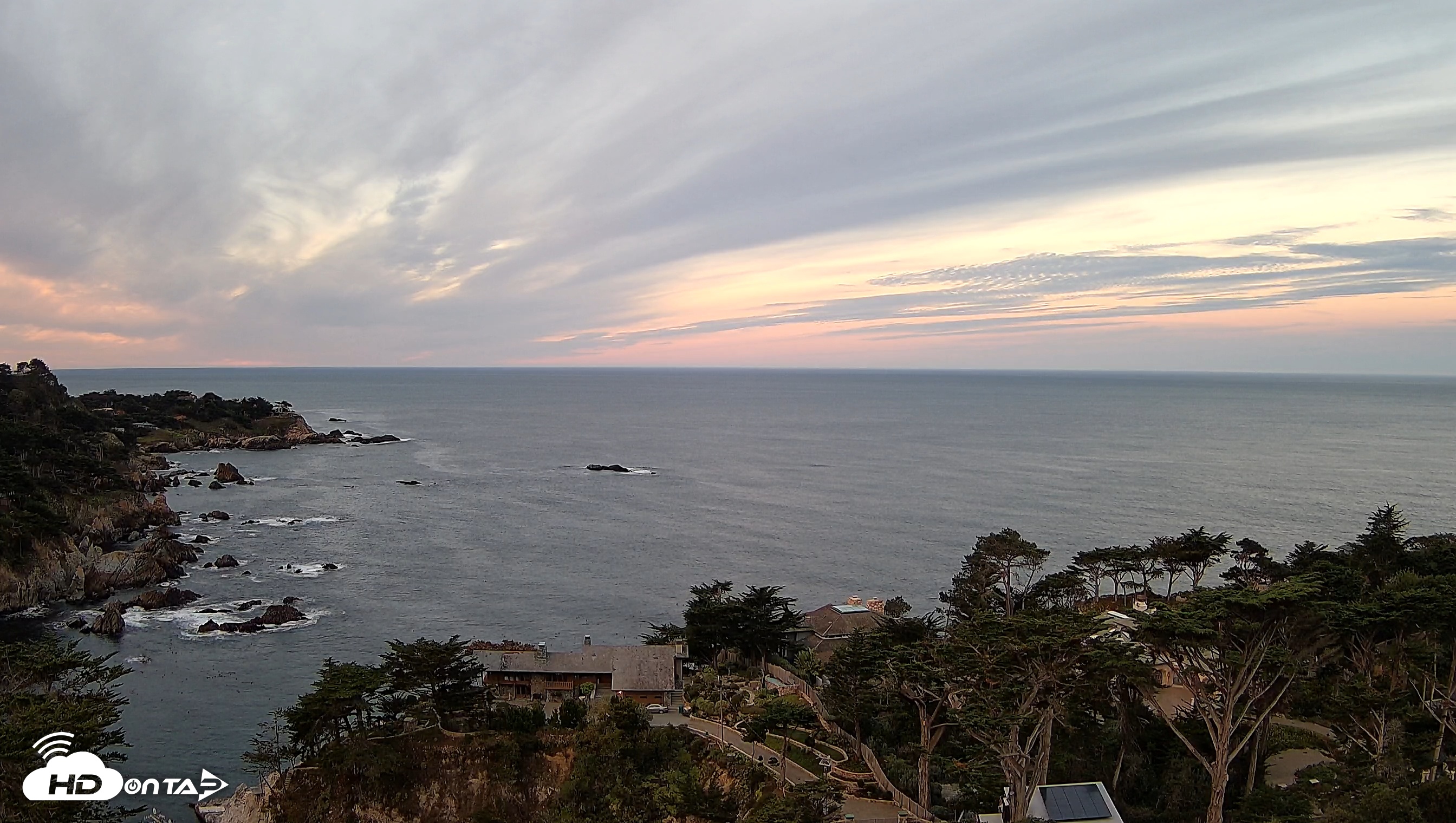 Snapshot of Carmel-By-The-Sea Live Webcam taken Nov 27, 2025, 7:03am PST