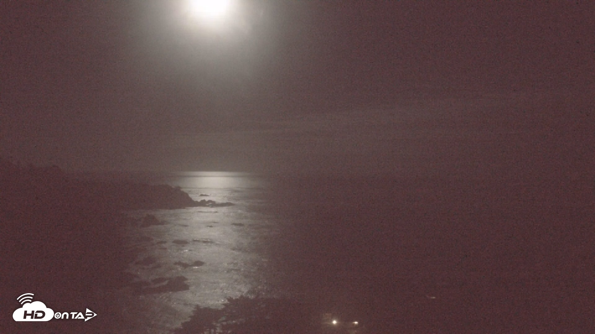 Snapshot of Carmel-By-The-Sea Live Webcam taken May 12, 2025, 3:44am PDT