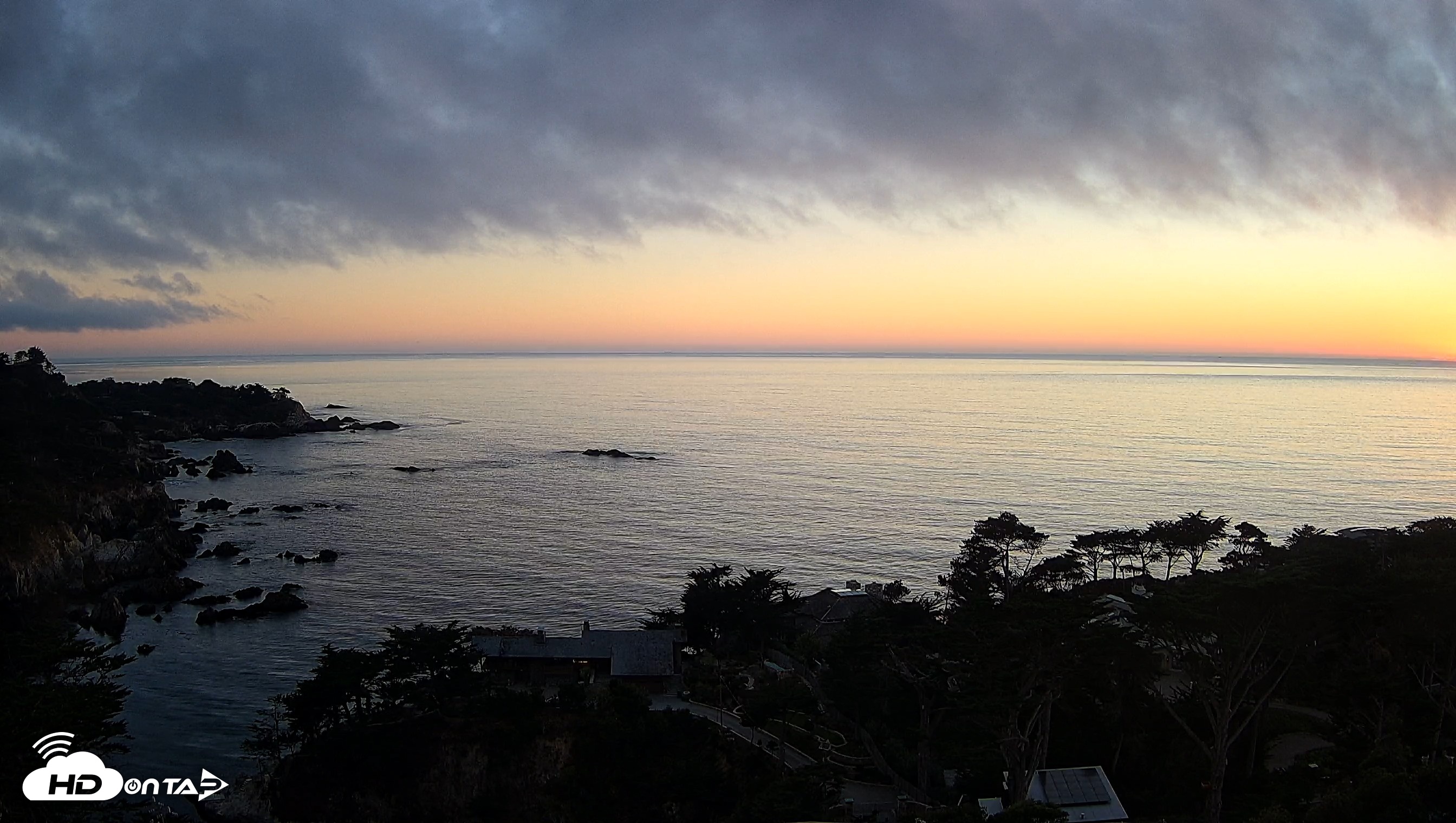 Snapshot of Carmel-By-The-Sea Live Webcam taken Sep 2, 2026, 7:35pm PDT