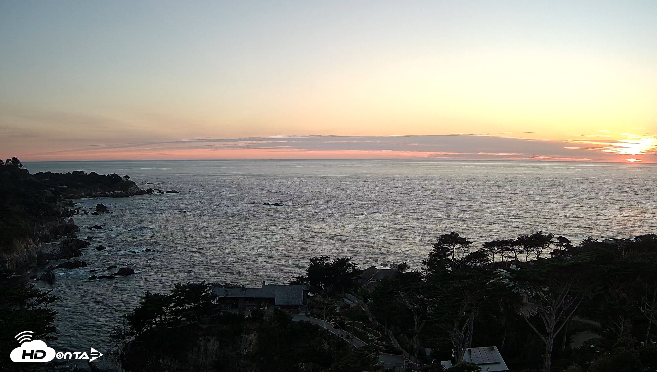 Snapshot of Carmel-By-The-Sea Live Webcam taken Sep 9, 2026, 7:22pm PDT