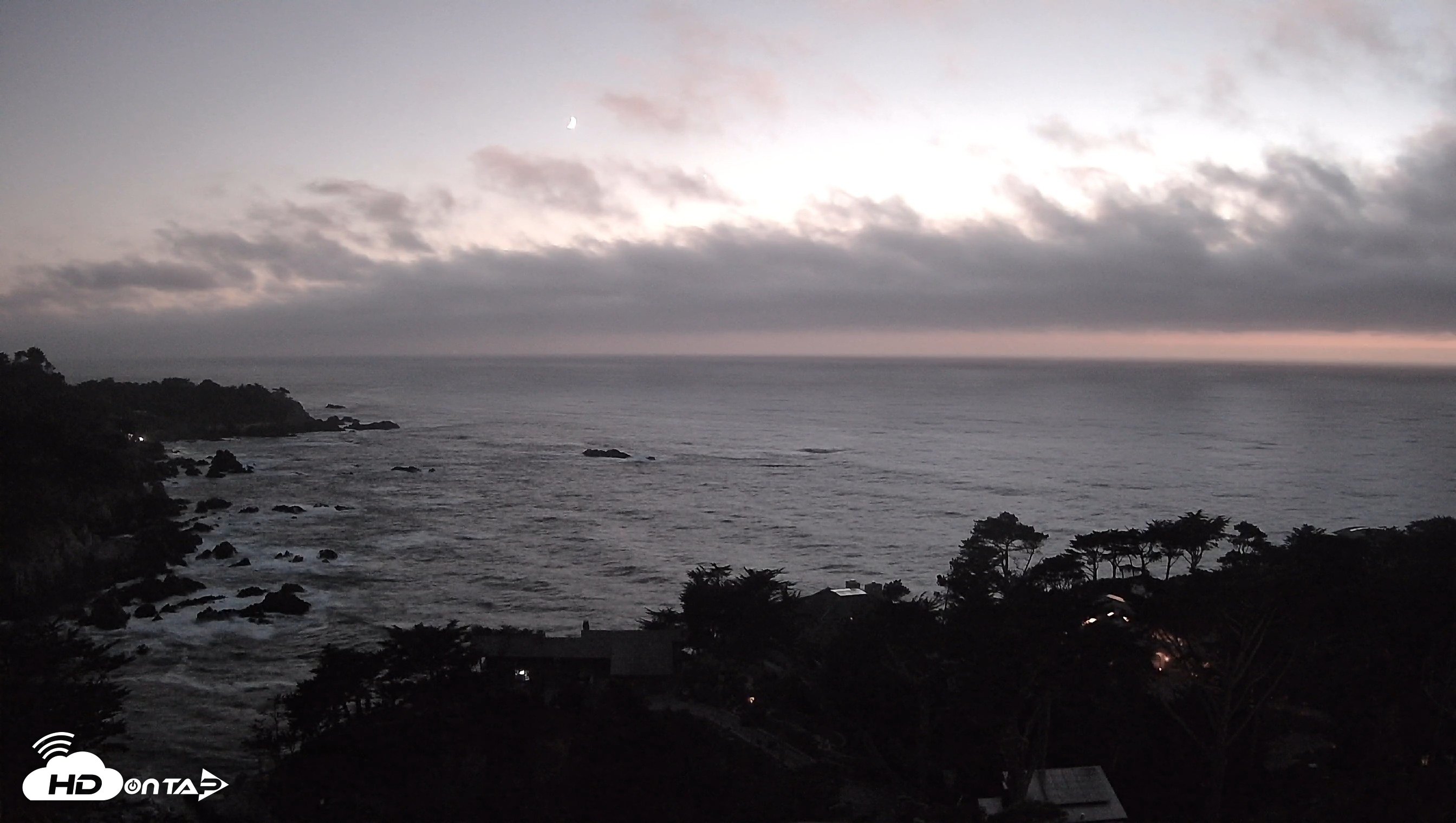 Snapshot of Carmel-By-The-Sea Live Webcam taken Sep 14, 2026, 7:48pm PDT