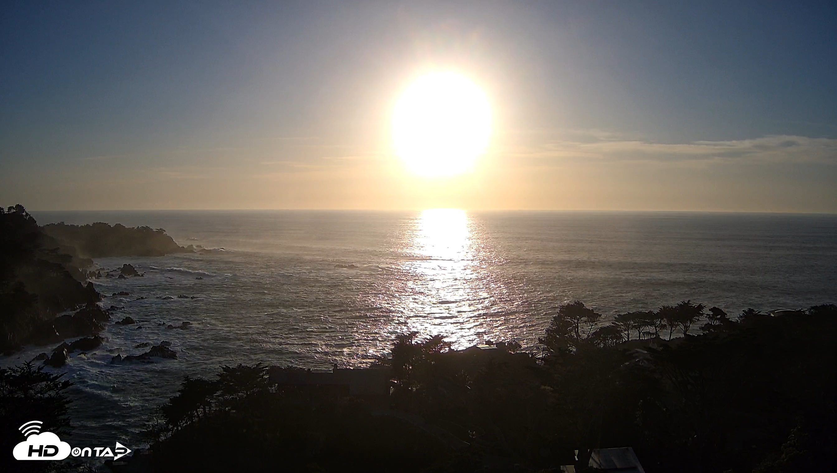 Snapshot of Carmel-By-The-Sea Live Webcam taken Feb 6, 2026, 4:54pm PST
