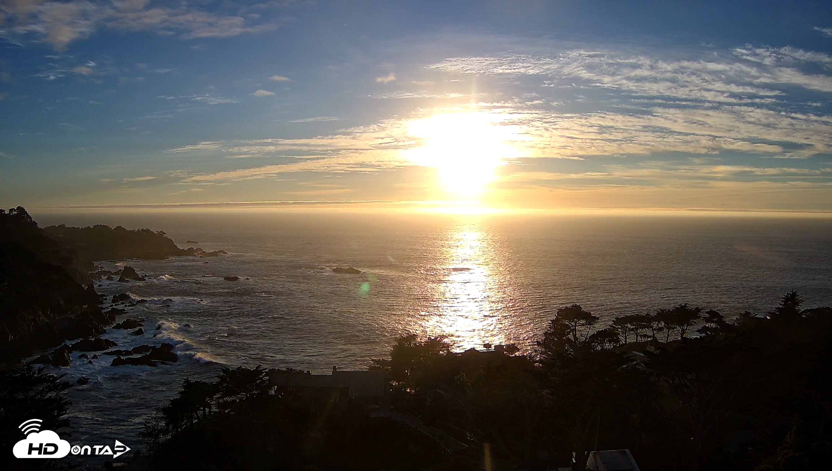 Snapshot of Carmel-By-The-Sea Live Webcam taken Nov 4, 2025, 4:39pm PST