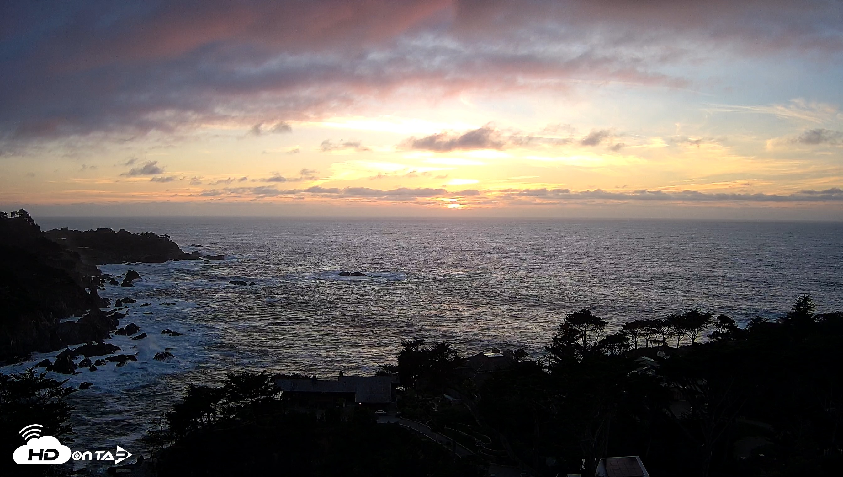Snapshot of Carmel-By-The-Sea Live Webcam taken Nov 23, 2025, 4:53pm PST
