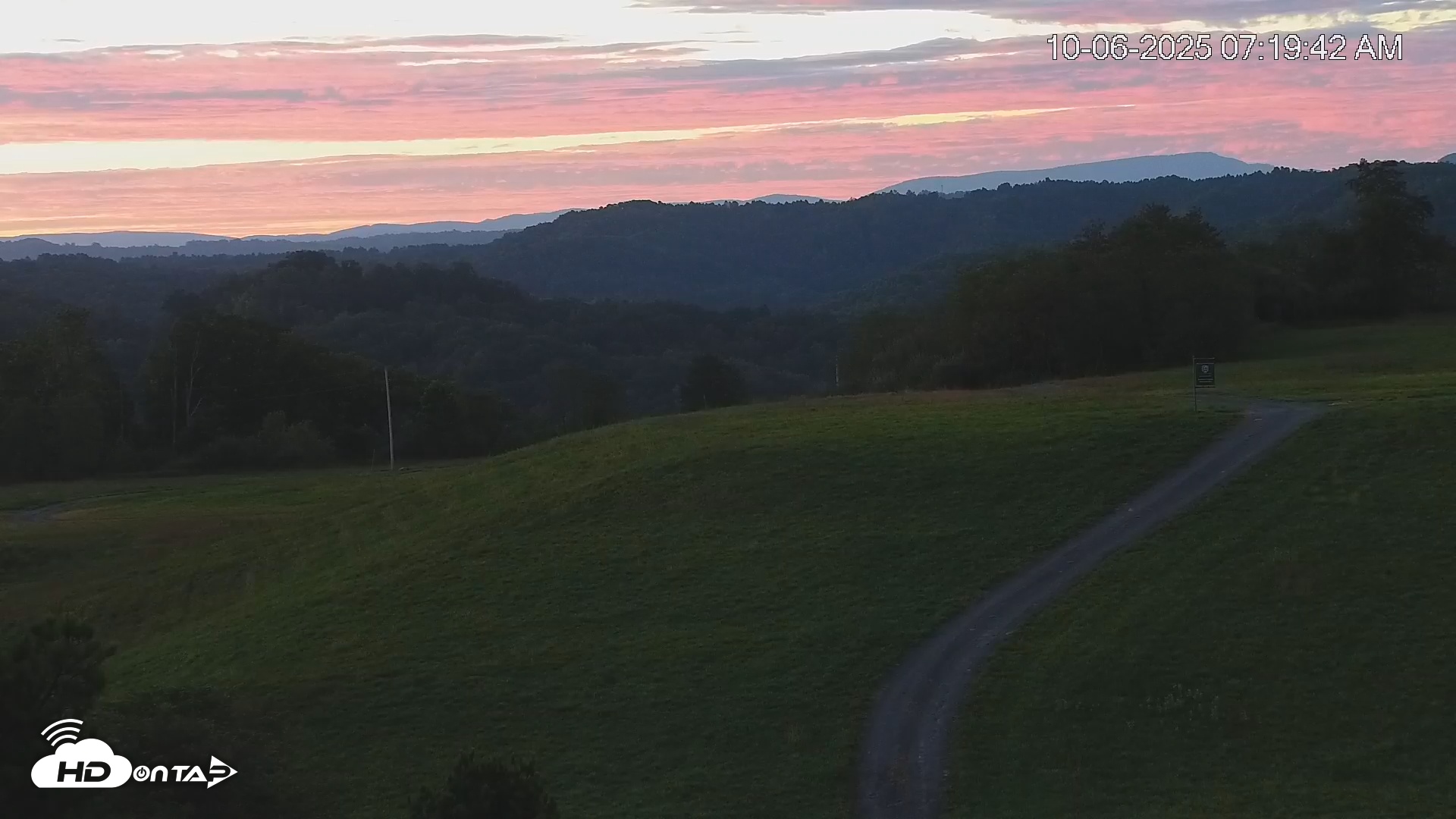 Snapshot of Virginia Elk Live Webcam taken Oct 6, 2025, 7:20am EDT