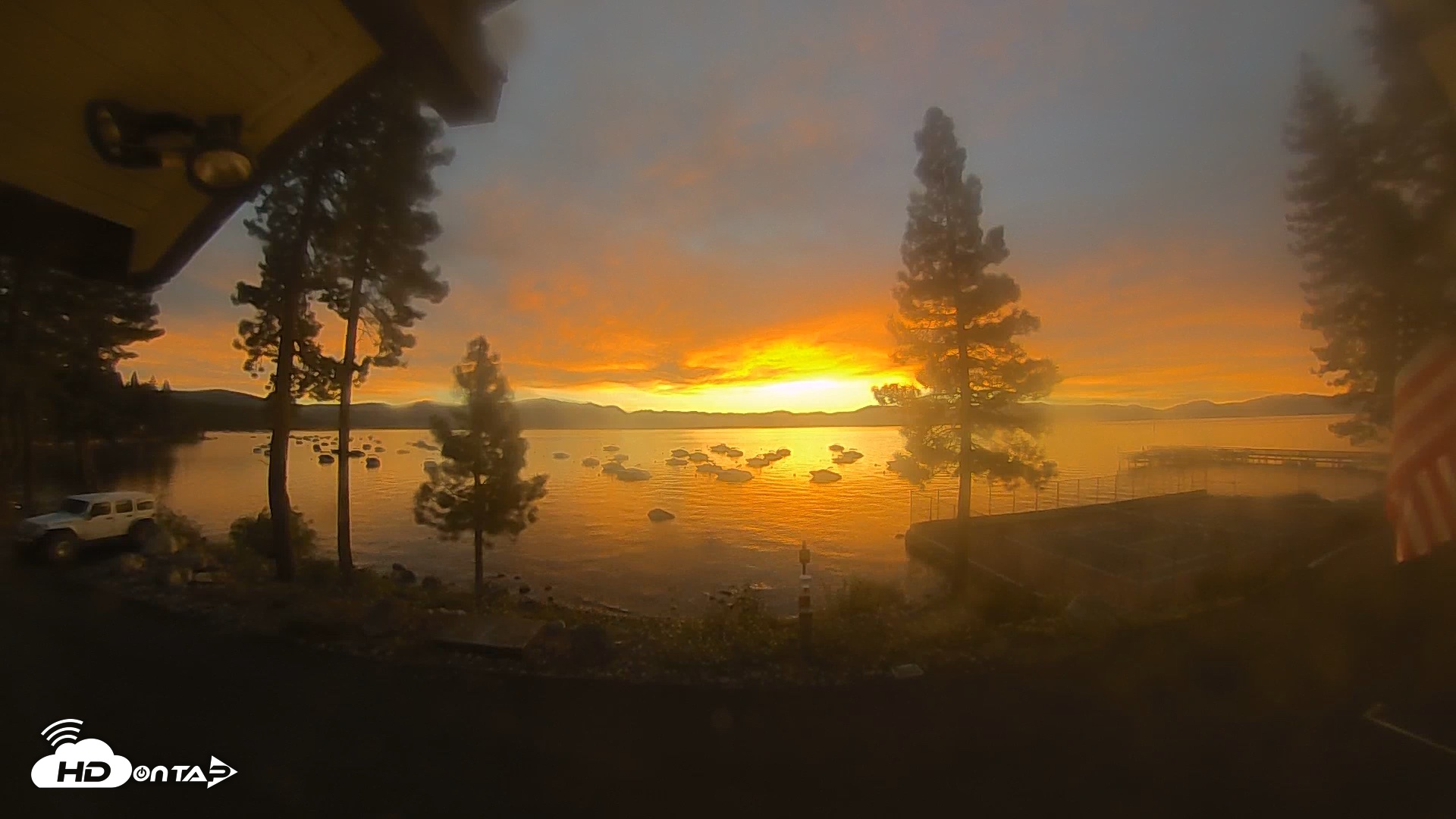 Snapshot of Carnelian Bay Lake Tahoe Live Webcam taken Aug 25, 2026, 6:18am PDT
