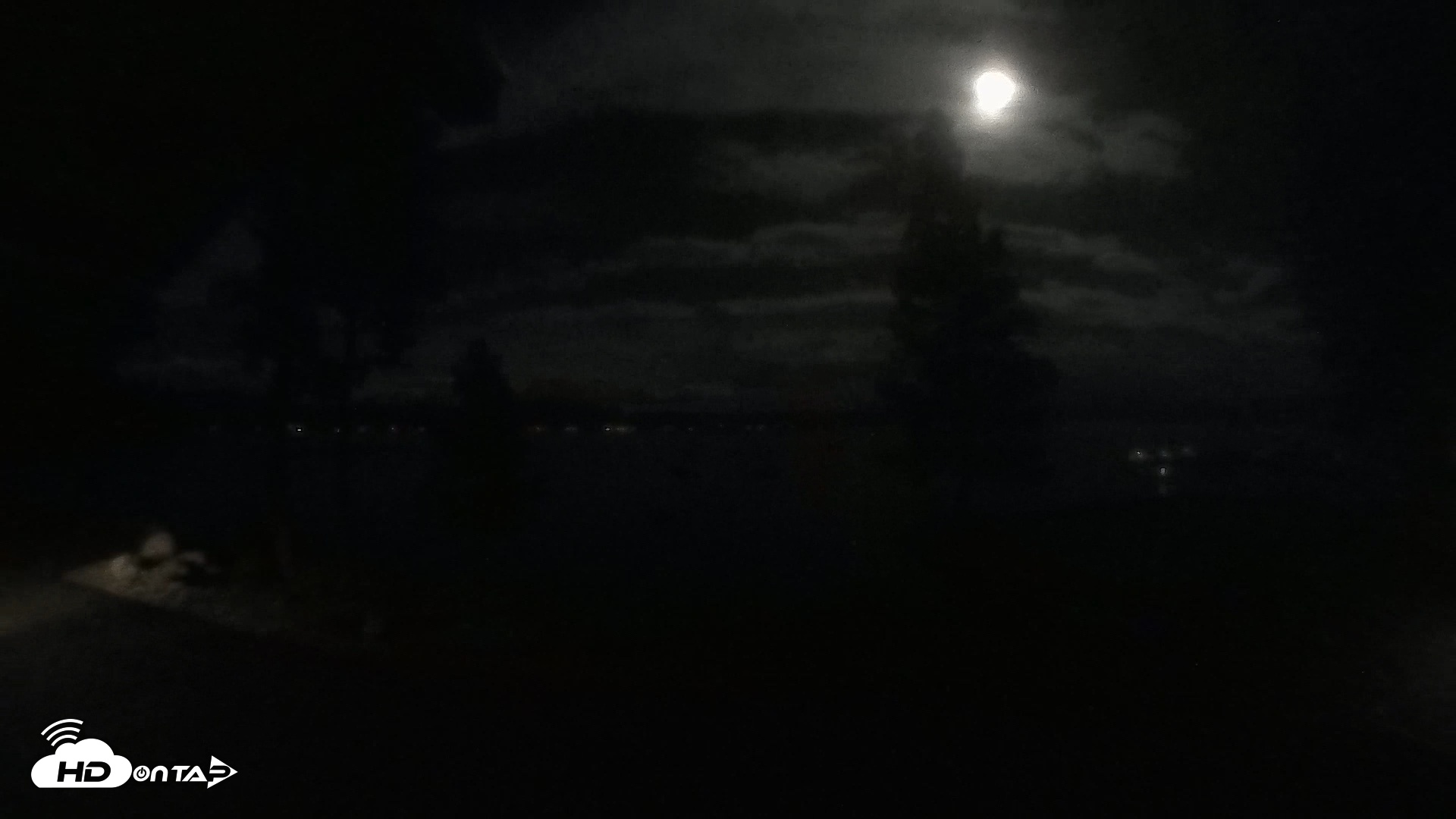 Snapshot of Carnelian Bay Lake Tahoe Live Webcam taken Sep 27, 2026, 10:36pm PDT
