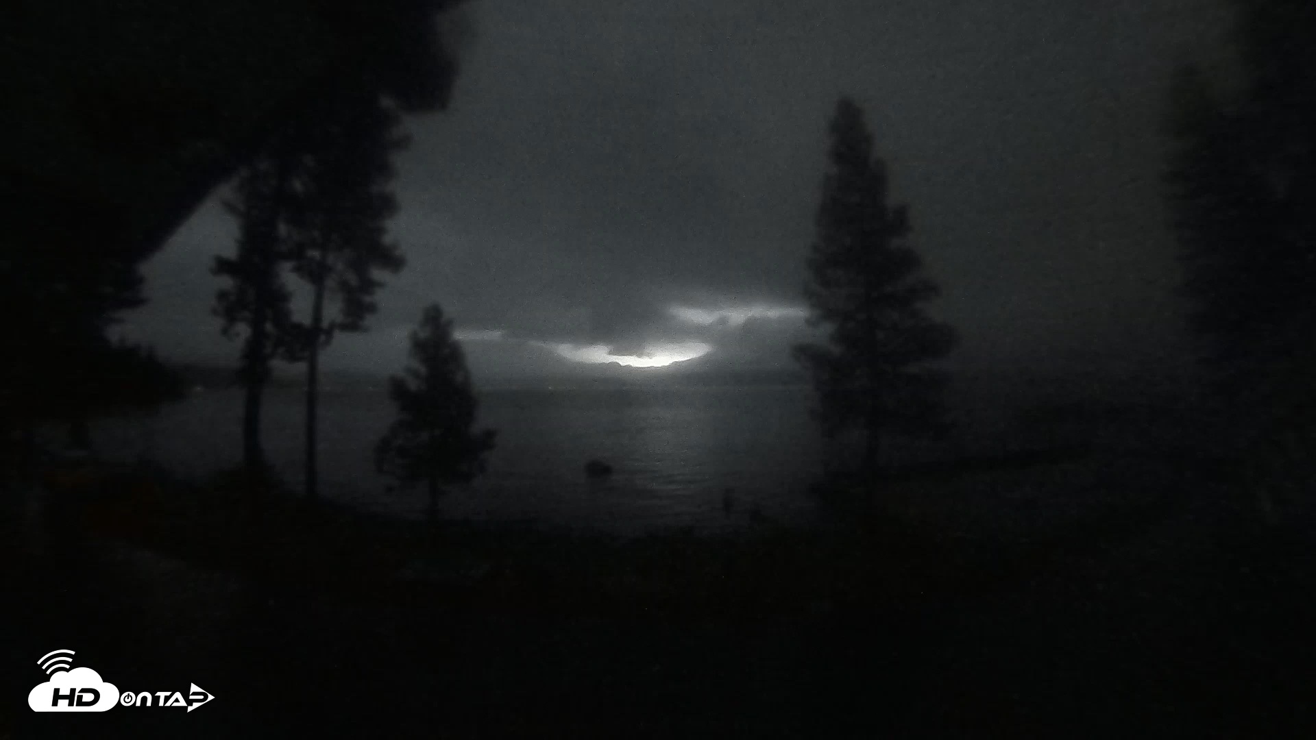 Snapshot of Carnelian Bay Lake Tahoe Live Webcam taken Oct 23, 2026, 6:43am PDT