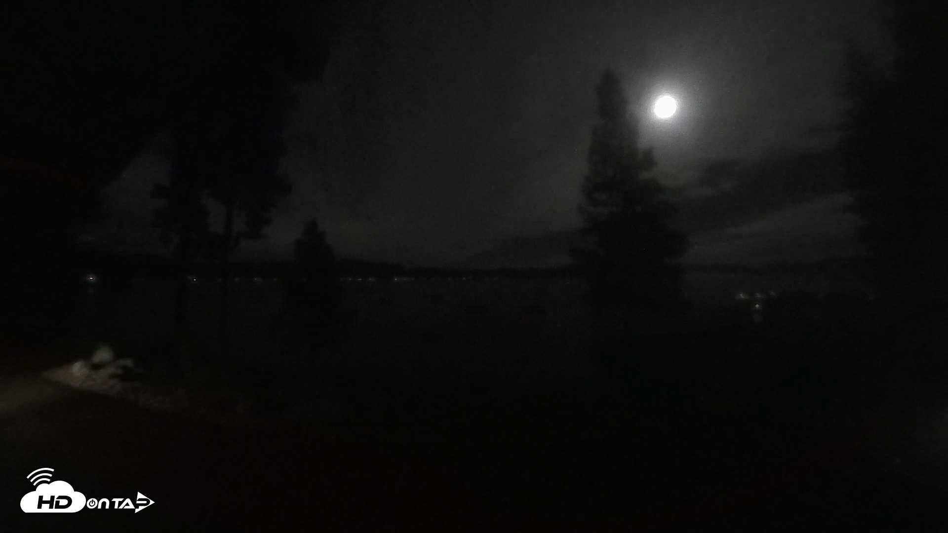 Snapshot of Carnelian Bay Lake Tahoe Live Webcam taken Sep 26, 2026, 9:25pm PDT