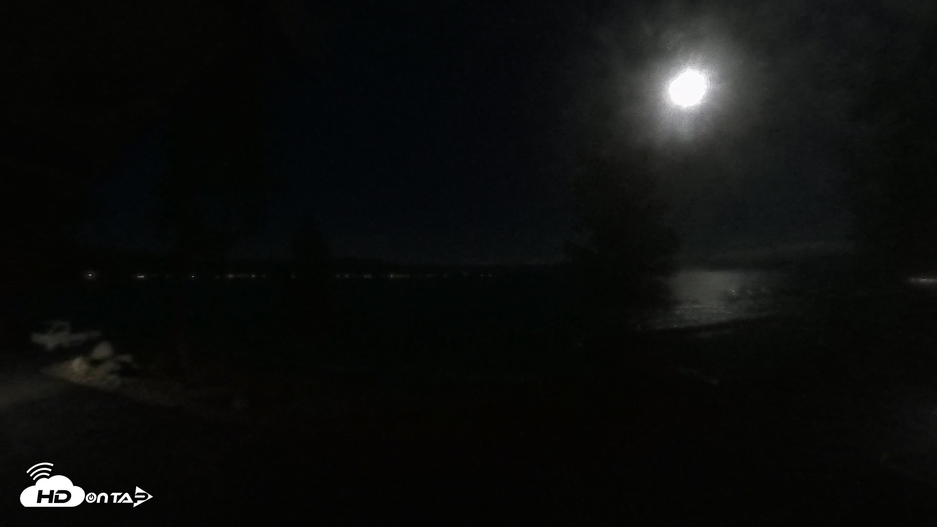 Snapshot of Carnelian Bay Lake Tahoe Live Webcam taken Oct 23, 2026, 7:35pm PDT