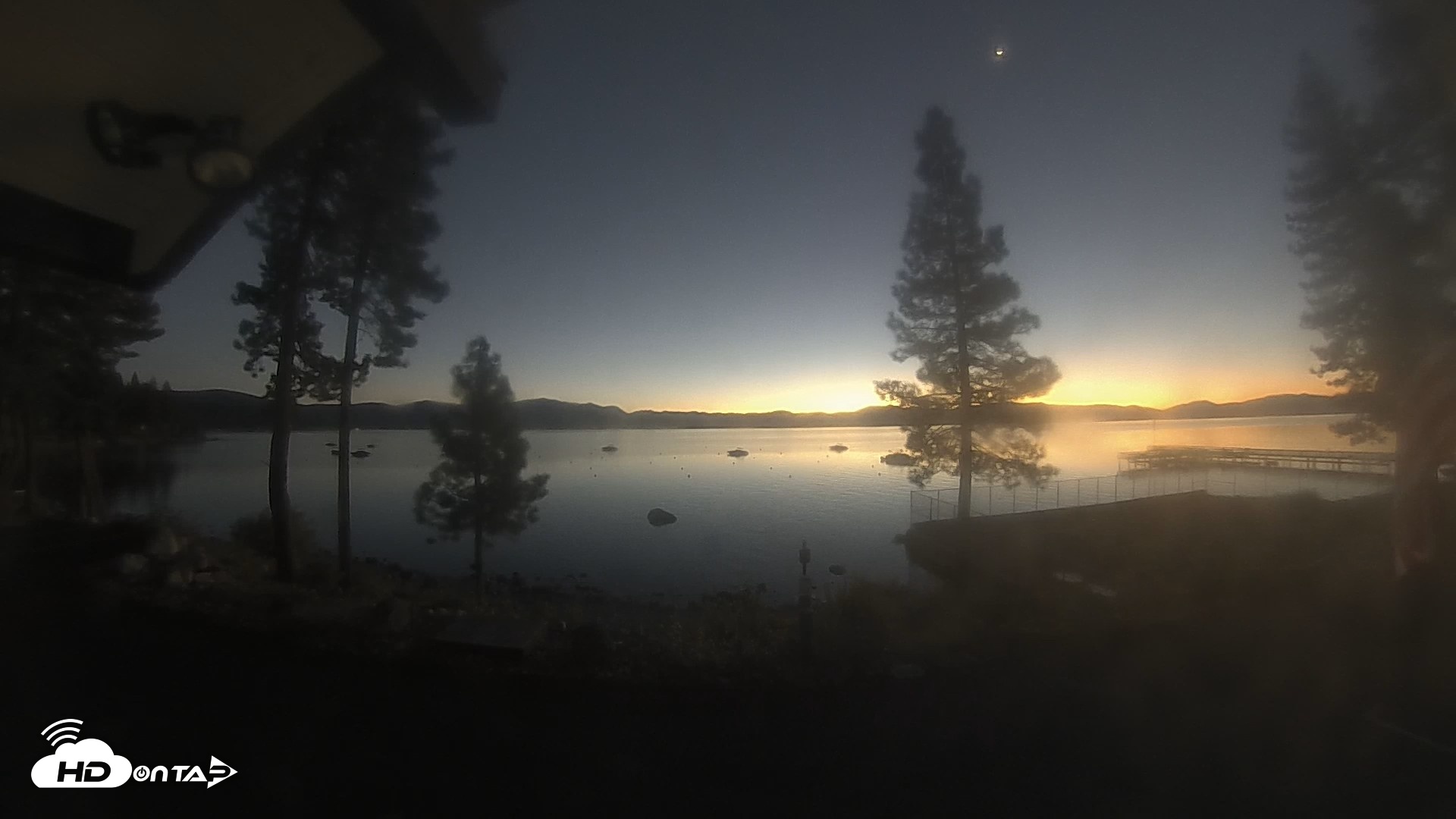 Snapshot of Carnelian Bay Lake Tahoe Live Webcam taken Oct 6, 2026, 6:35am PDT