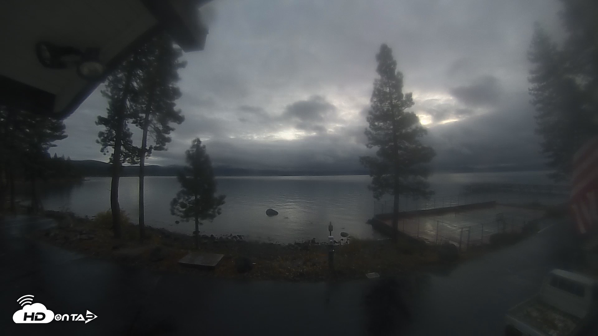 Snapshot of Carnelian Bay Lake Tahoe Live Webcam taken Oct 30, 2026, 7:10am PDT