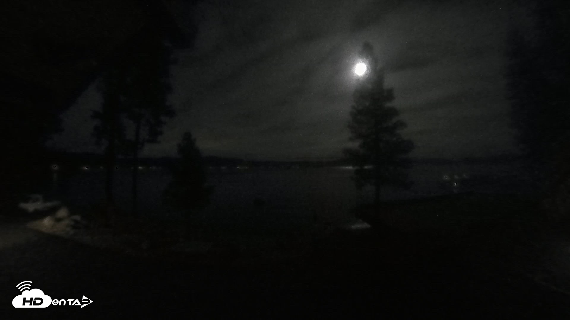 Snapshot of Carnelian Bay Lake Tahoe Live Webcam taken Oct 25, 2026, 8:29pm PDT
