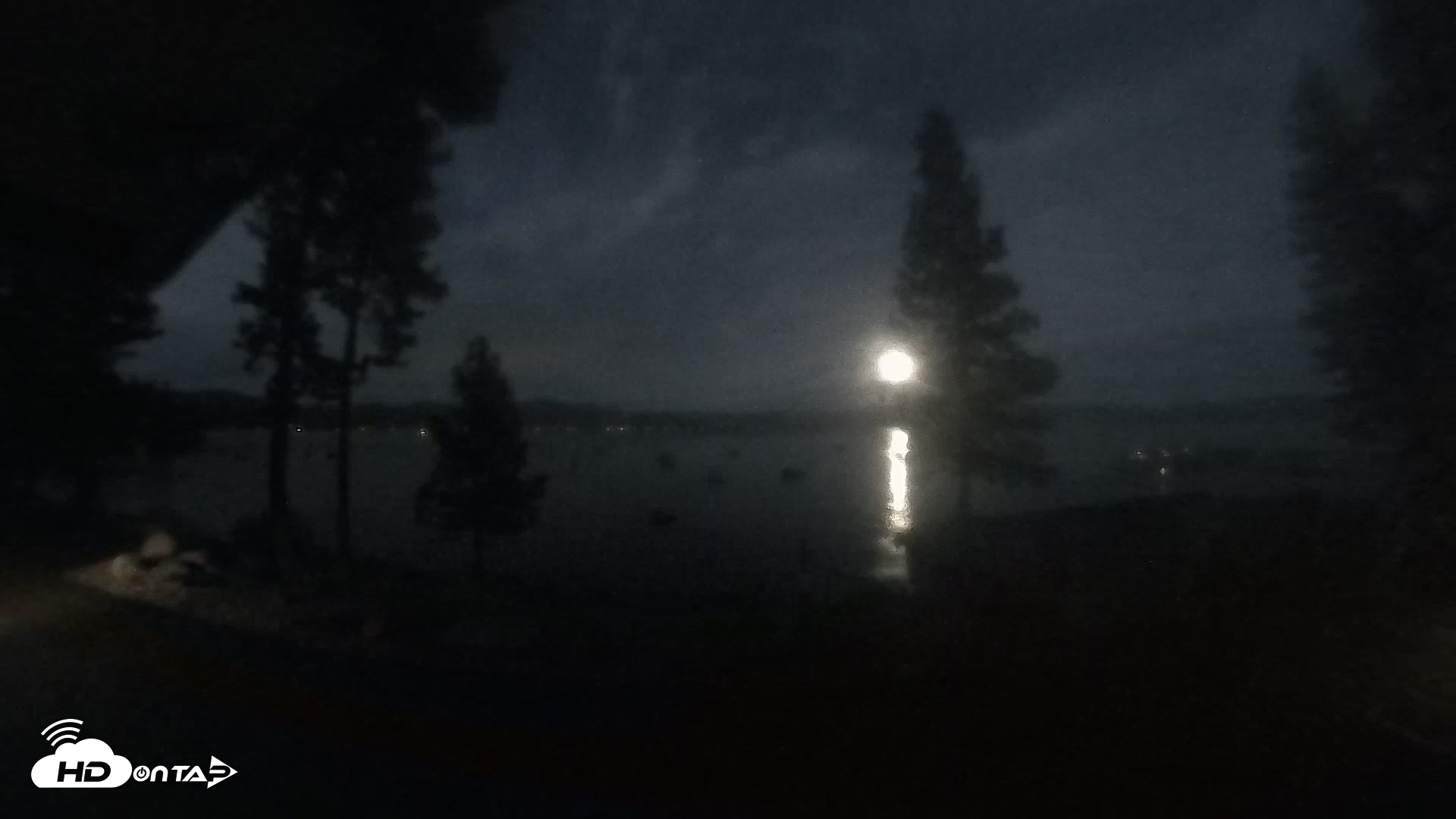 Snapshot of Carnelian Bay Lake Tahoe Live Webcam taken Sep 26, 2026, 7:28pm PDT