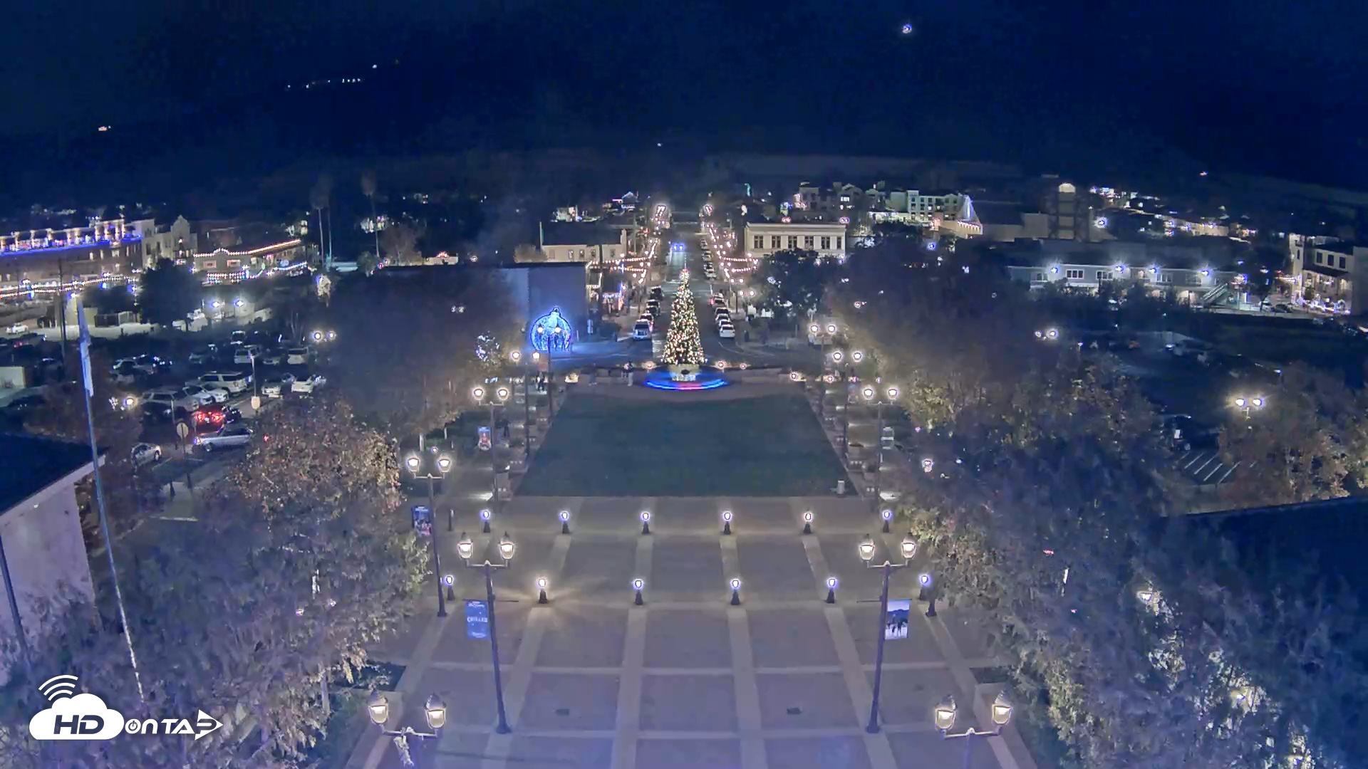 Snapshot of City of Temecula Town Square Live Webcam taken Dec 22, 2025, 6:57pm PST