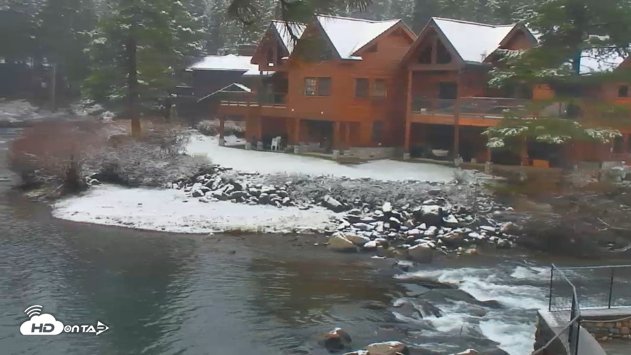 Snapshot of Tahoe City's River Ranch Lodge Live Cam taken Apr 11, 2026, 7:09am PDT