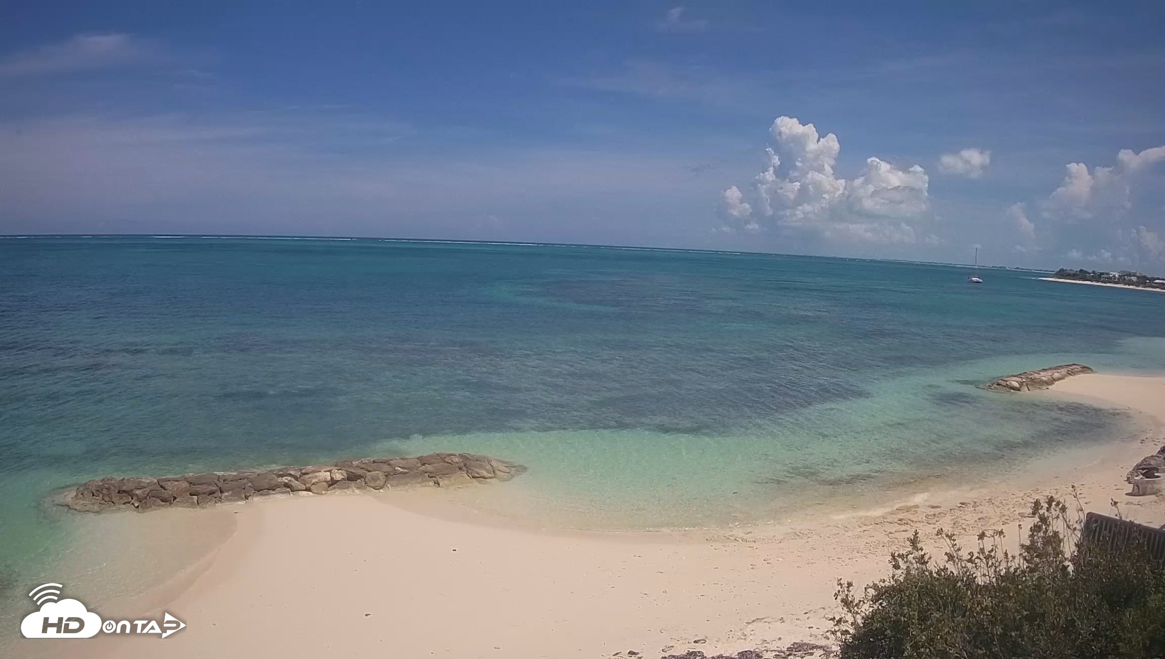 Snapshot of Turks & Caicos North Shore Live Webcam taken Sep 25, 2026, 12:25pm EDT
