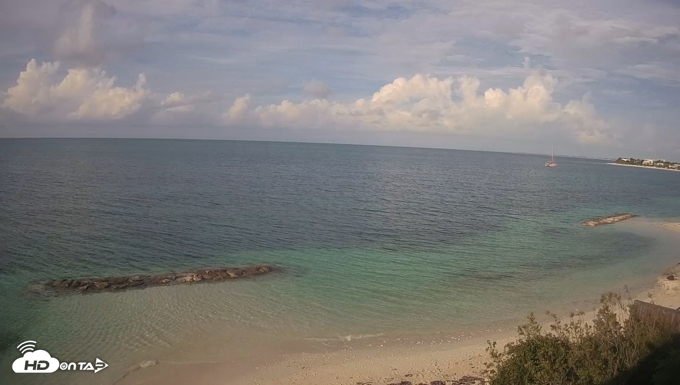 Snapshot of Turks & Caicos North Shore Live Webcam taken Sep 22, 2026, 5:15pm EDT