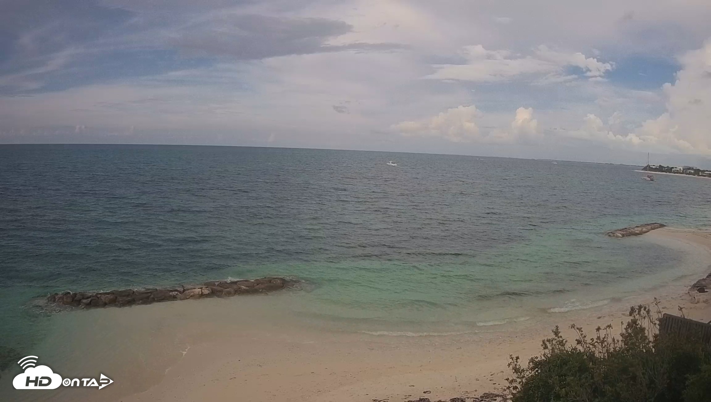 Snapshot of Turks & Caicos North Shore Live Webcam taken Sep 23, 2026, 4:12pm EDT