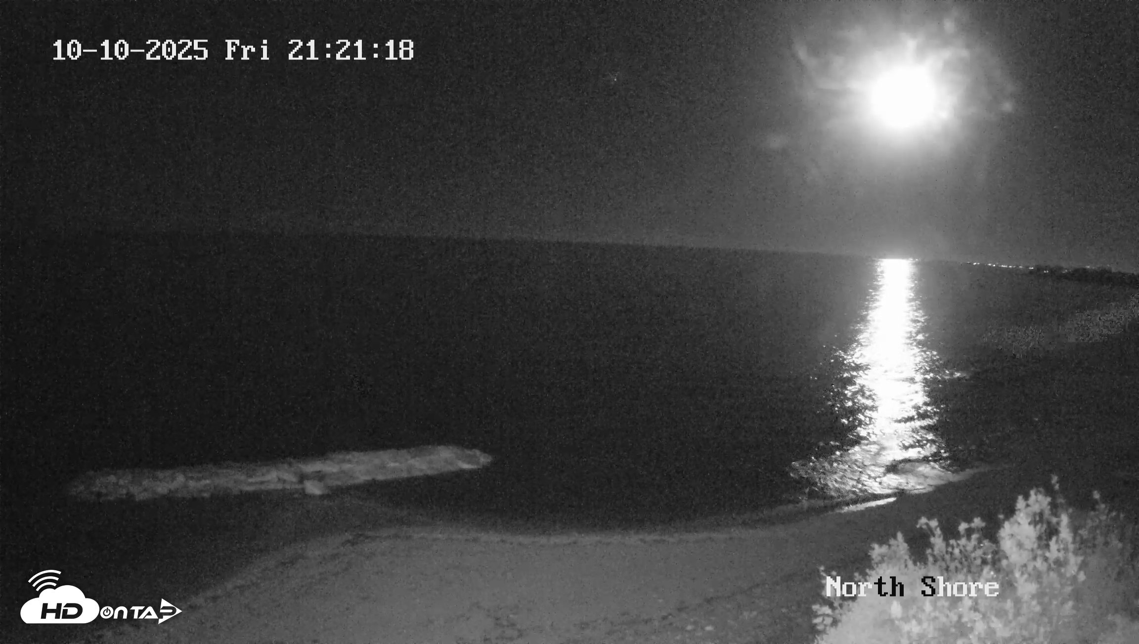 Snapshot of Turks & Caicos North Shore Live Webcam taken Oct 10, 2025, 10:22pm EDT