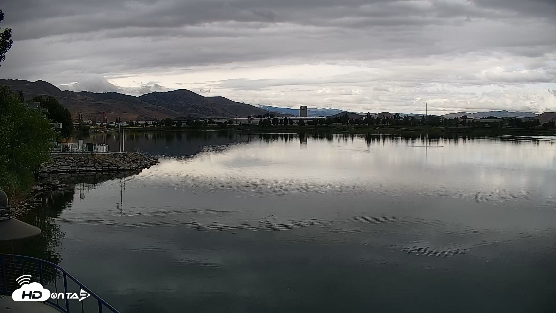 Snapshot of Sparks Water Bar Live Webcam taken May 27, 2026, 9:02am PDT