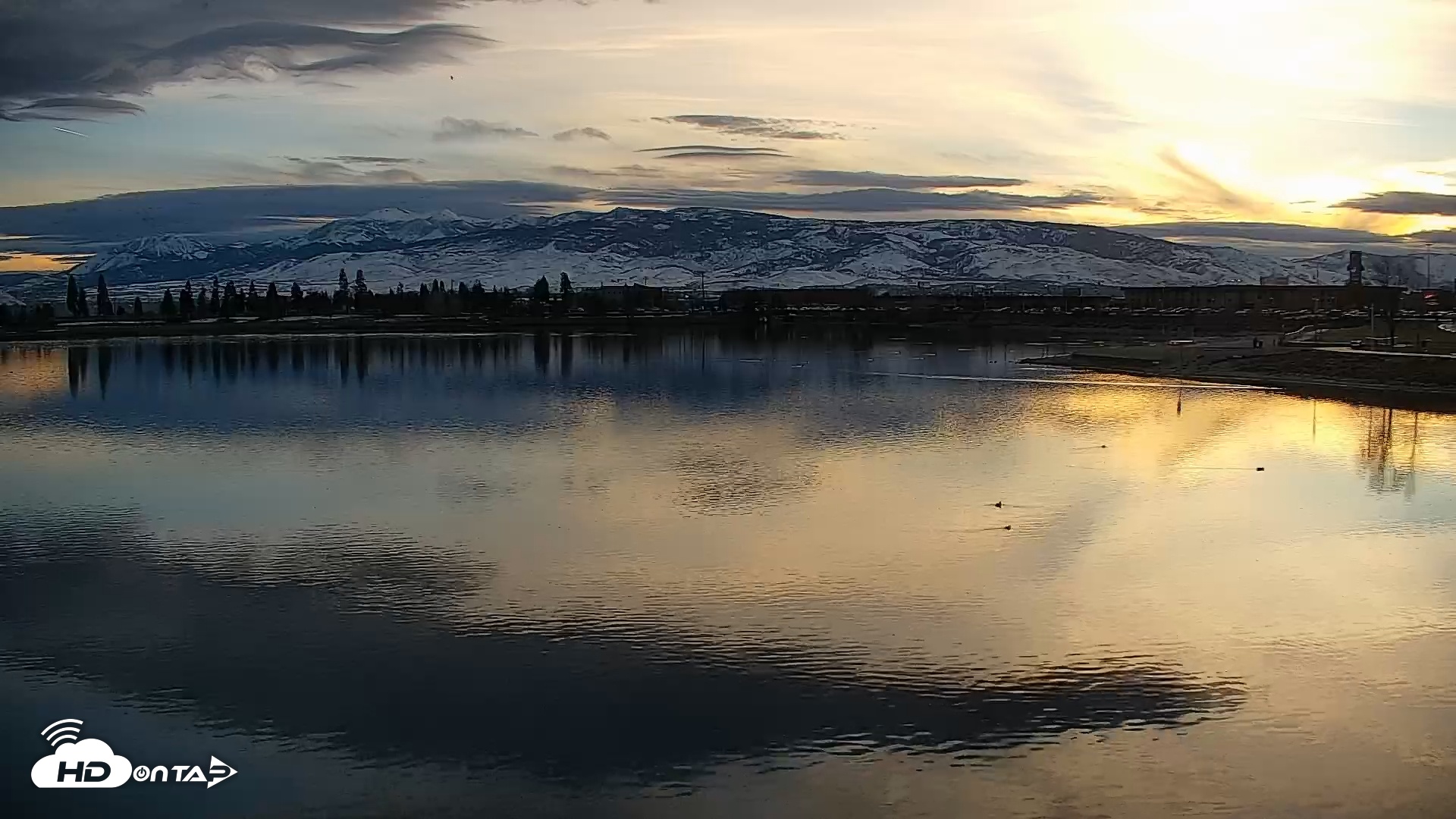 Snapshot of Sparks Water Bar Live Webcam taken Feb 23, 2026, 5:38pm PST