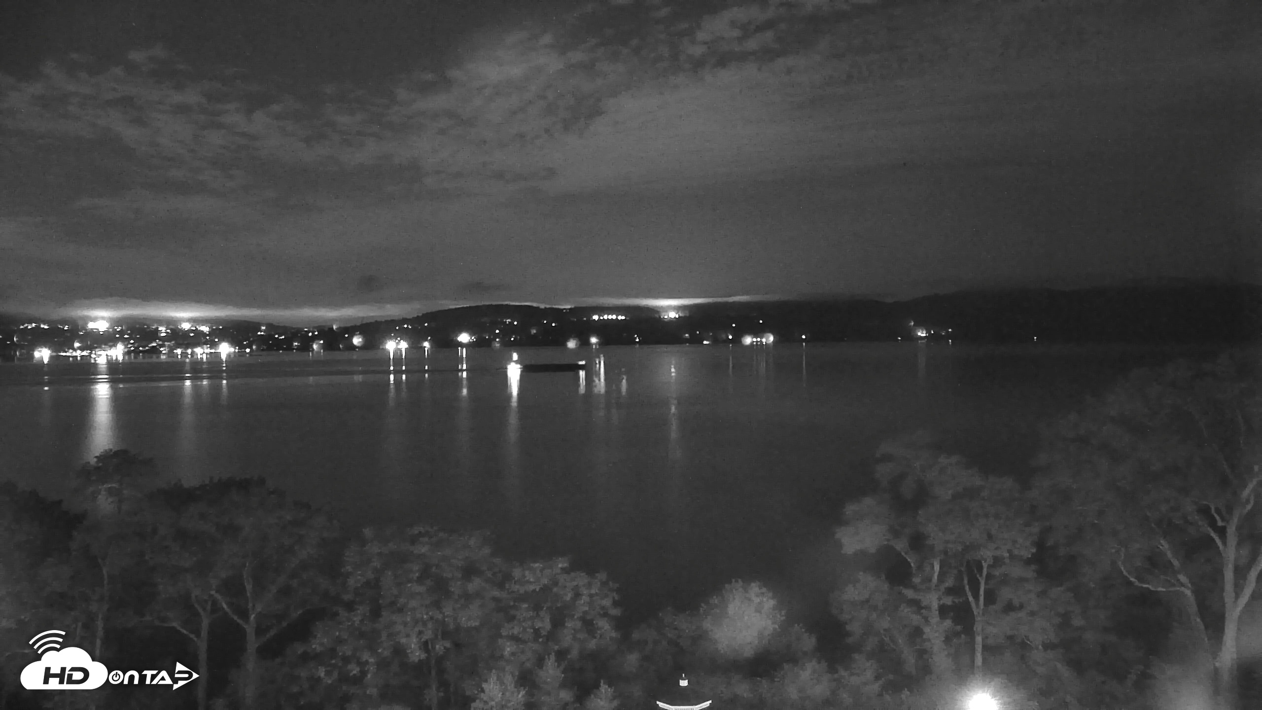 Snapshot of Hudson River Live Webcam taken Oct 13, 2026, 3:55am EDT