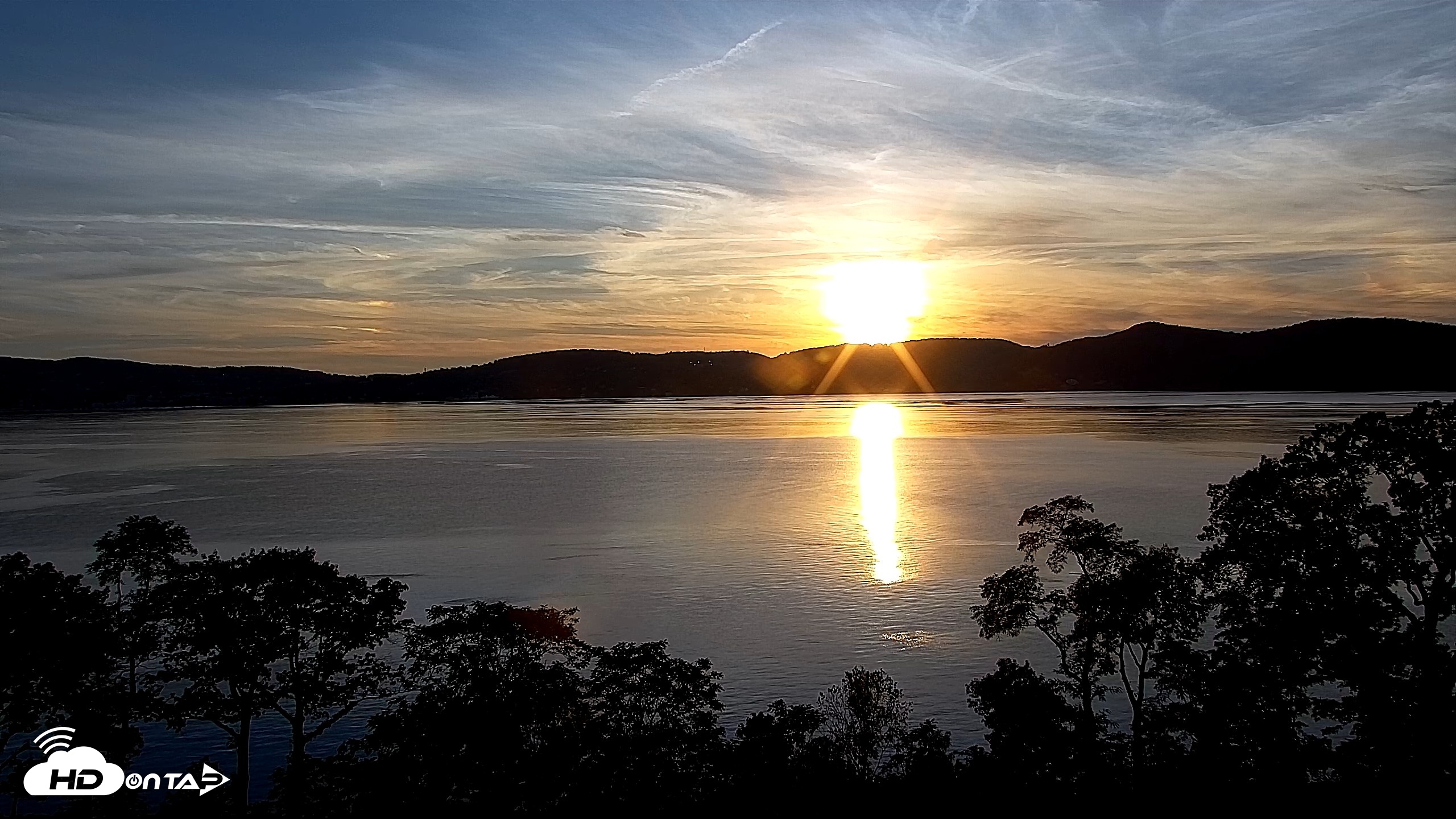 Snapshot of Hudson River Live Webcam taken Sep 8, 2026, 6:57pm EDT