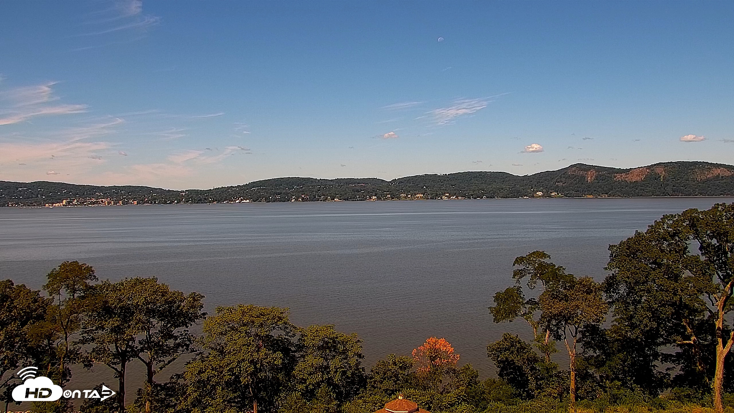 Snapshot of Hudson River Live Webcam taken Aug 4, 2026, 10:52am EDT