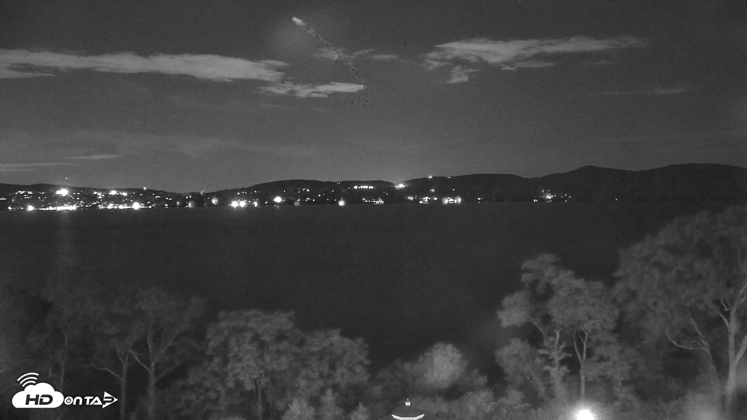Snapshot of Hudson River Live Webcam taken Aug 25, 2026, 10:33pm EDT